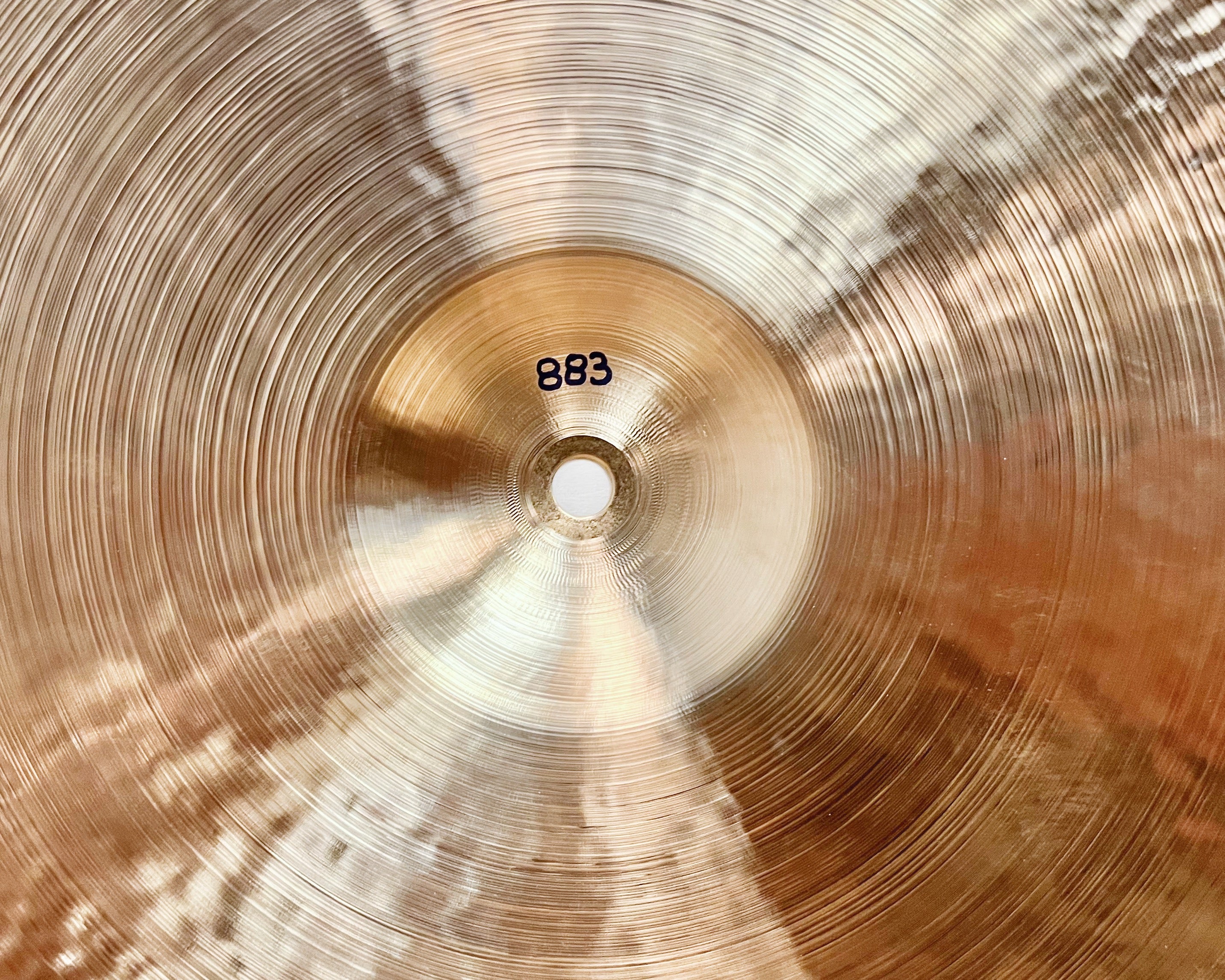 14" Hi-hats, 711 (hfb) / 883 (mpb) grams, B20