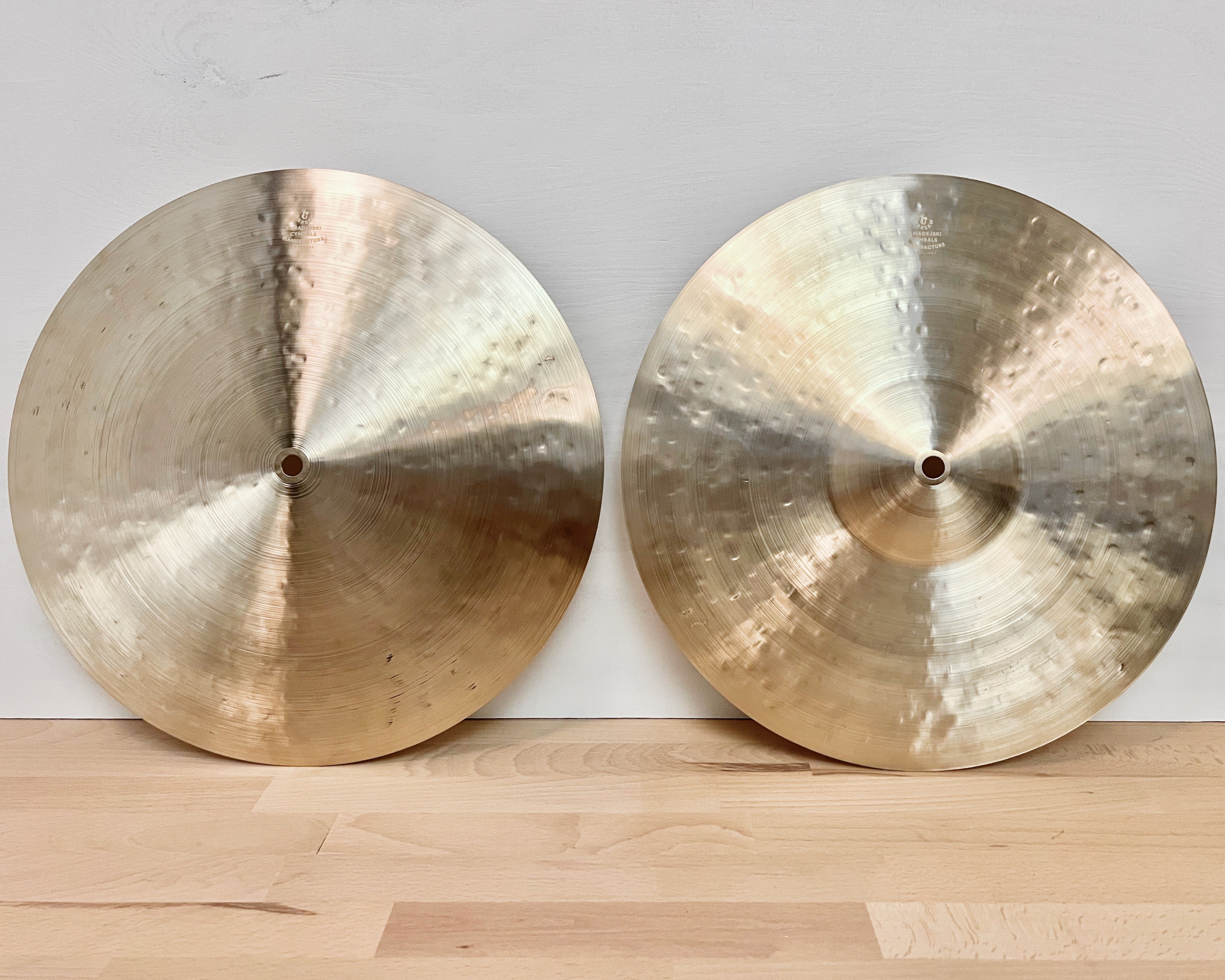 14" Hi-hats, 804 (hfb) / 1100 (flat) grams, B20