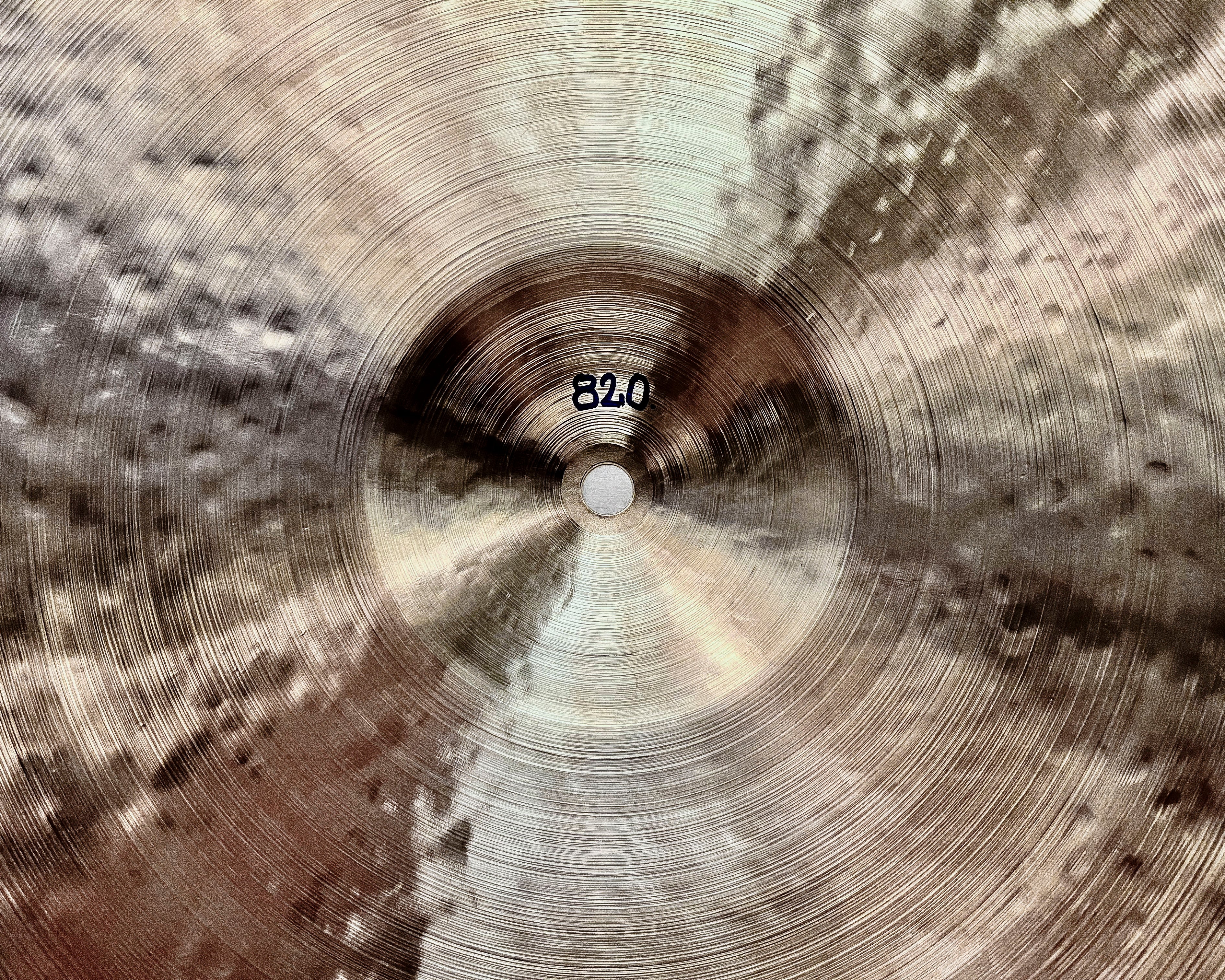 14" Hi-hats, 820 (hfb) / 1306 (flat) grams, B20