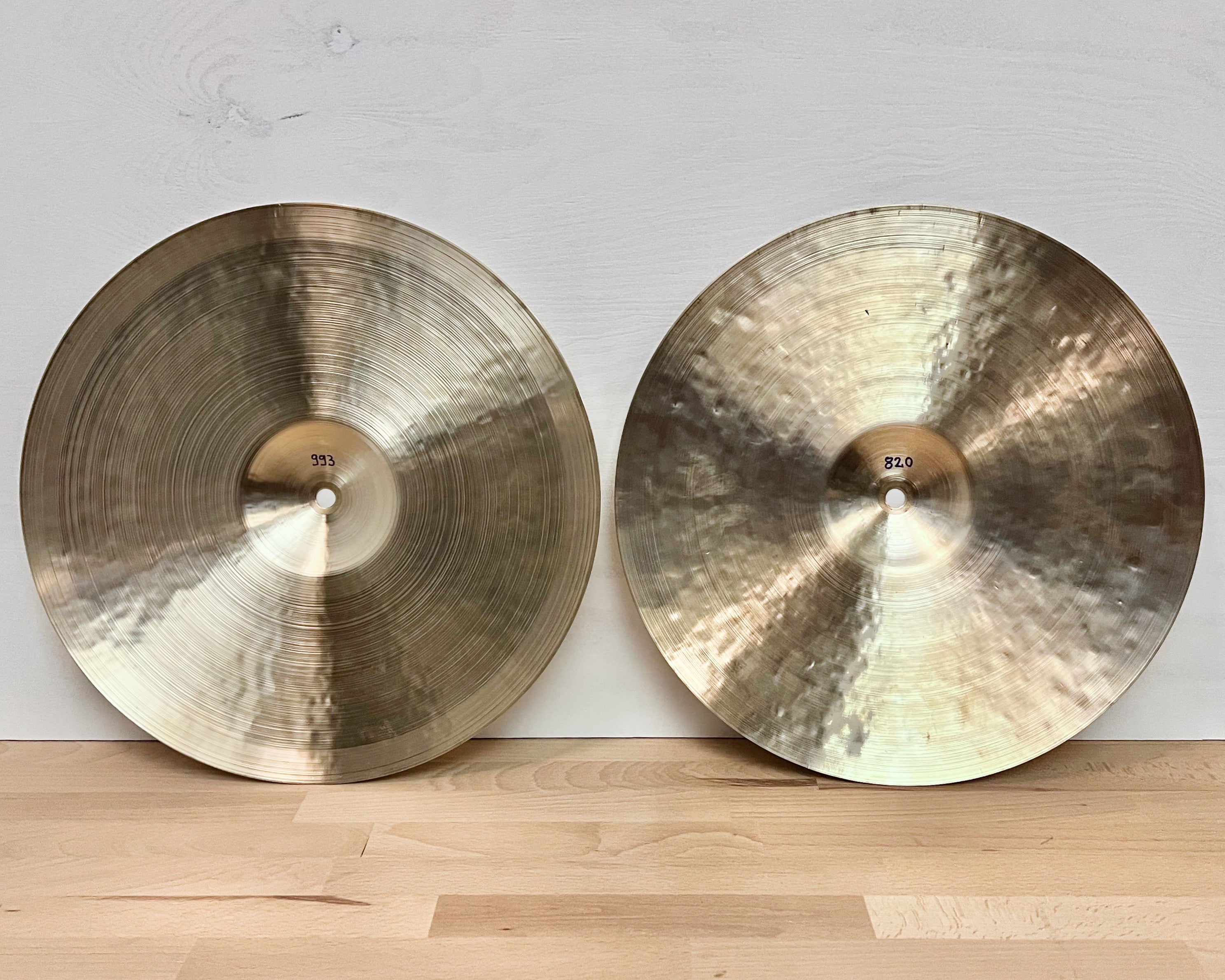 14" Hi-hats, 820 (mpb) / 993 (mpb) grams, B20