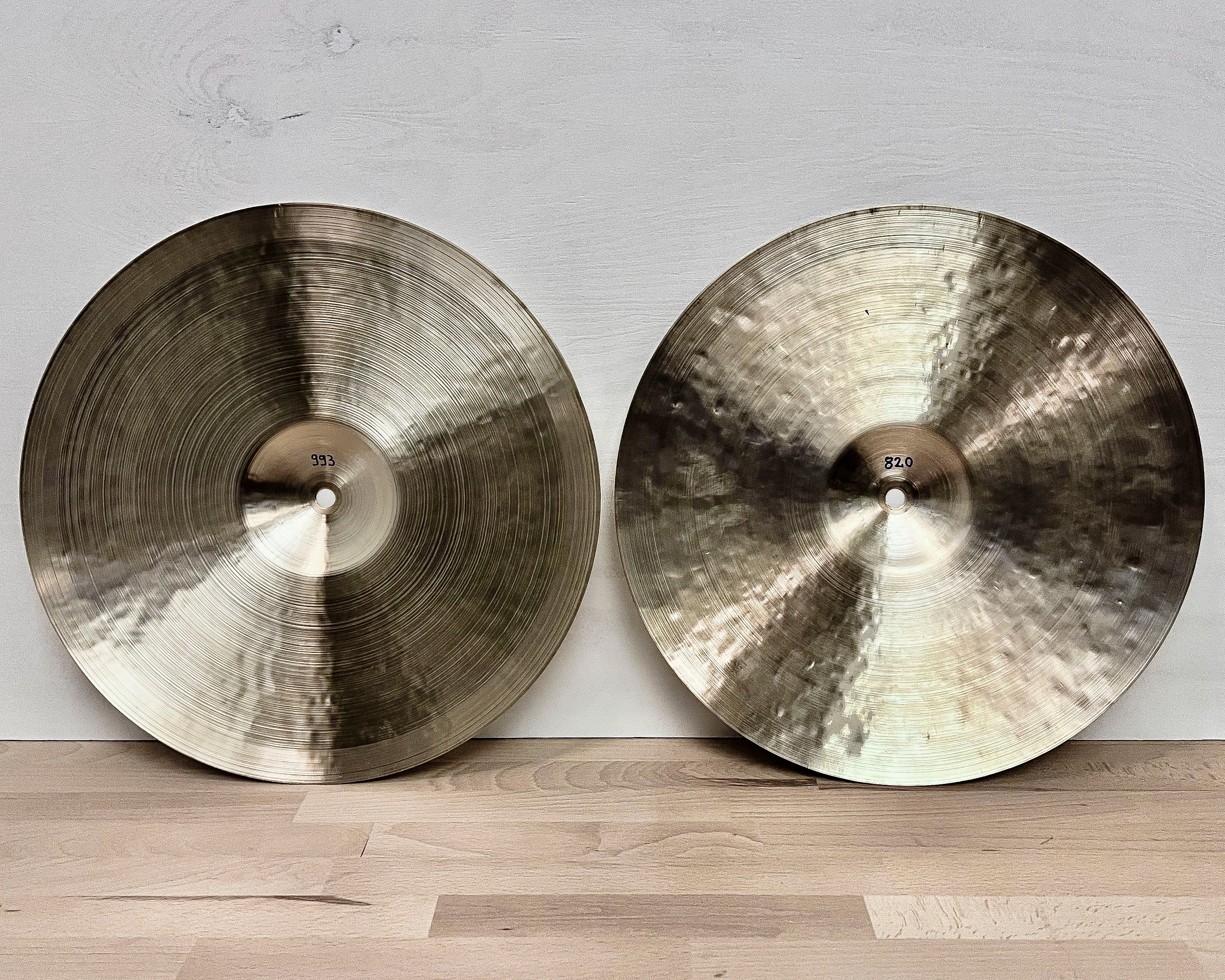 14" Hi-hats, 820 (mpb) / 993 (mpb) grams, B20