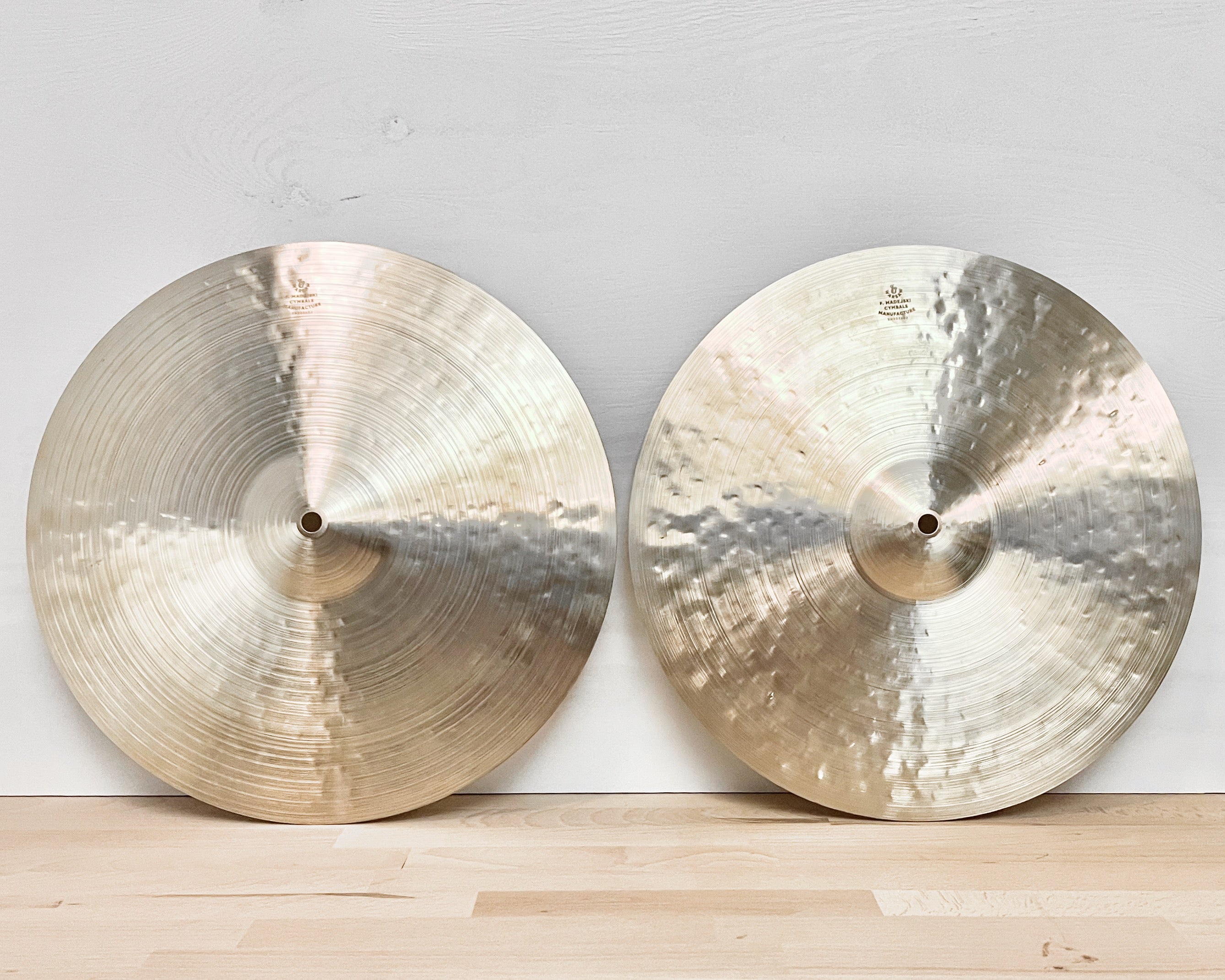 15” Hi-hats, 904 (mpb) / 1014 (hfb) grams, B20