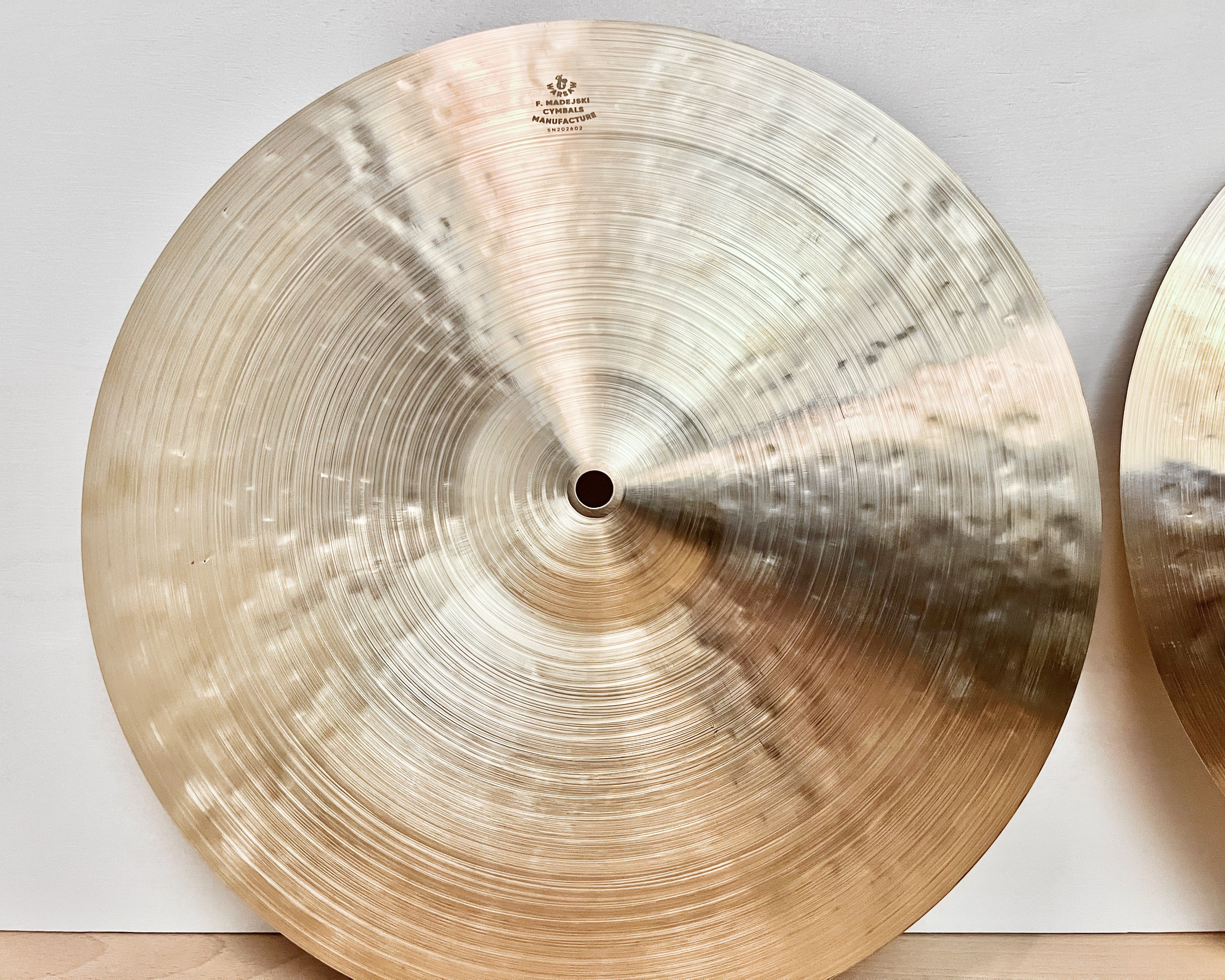 15” Hi-hats, 904 (mpb) / 1014 (hfb) grams, B20
