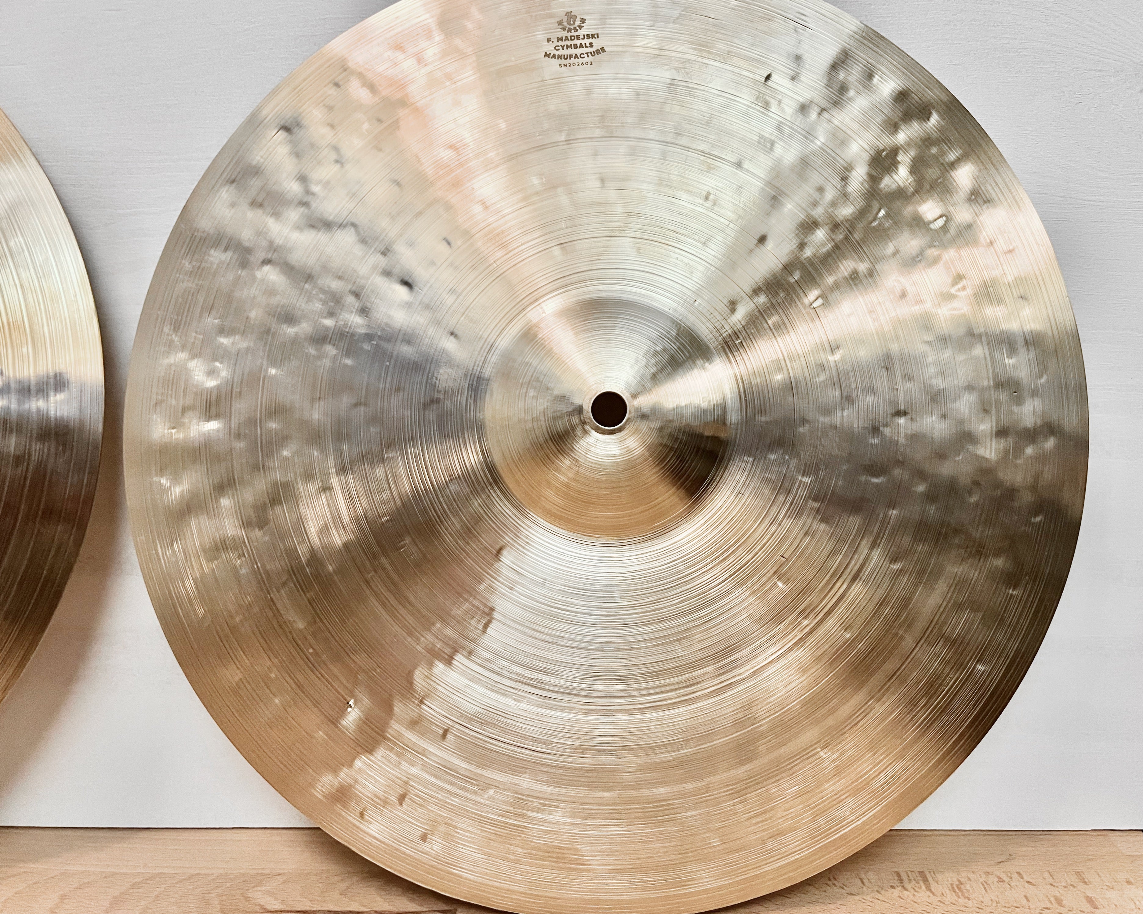 15” Hi-hats, 904 (mpb) / 1014 (hfb) grams, B20