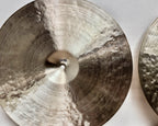 15” Hi-hats, 912 (mpb) / 1245 (mpb) grams, B20