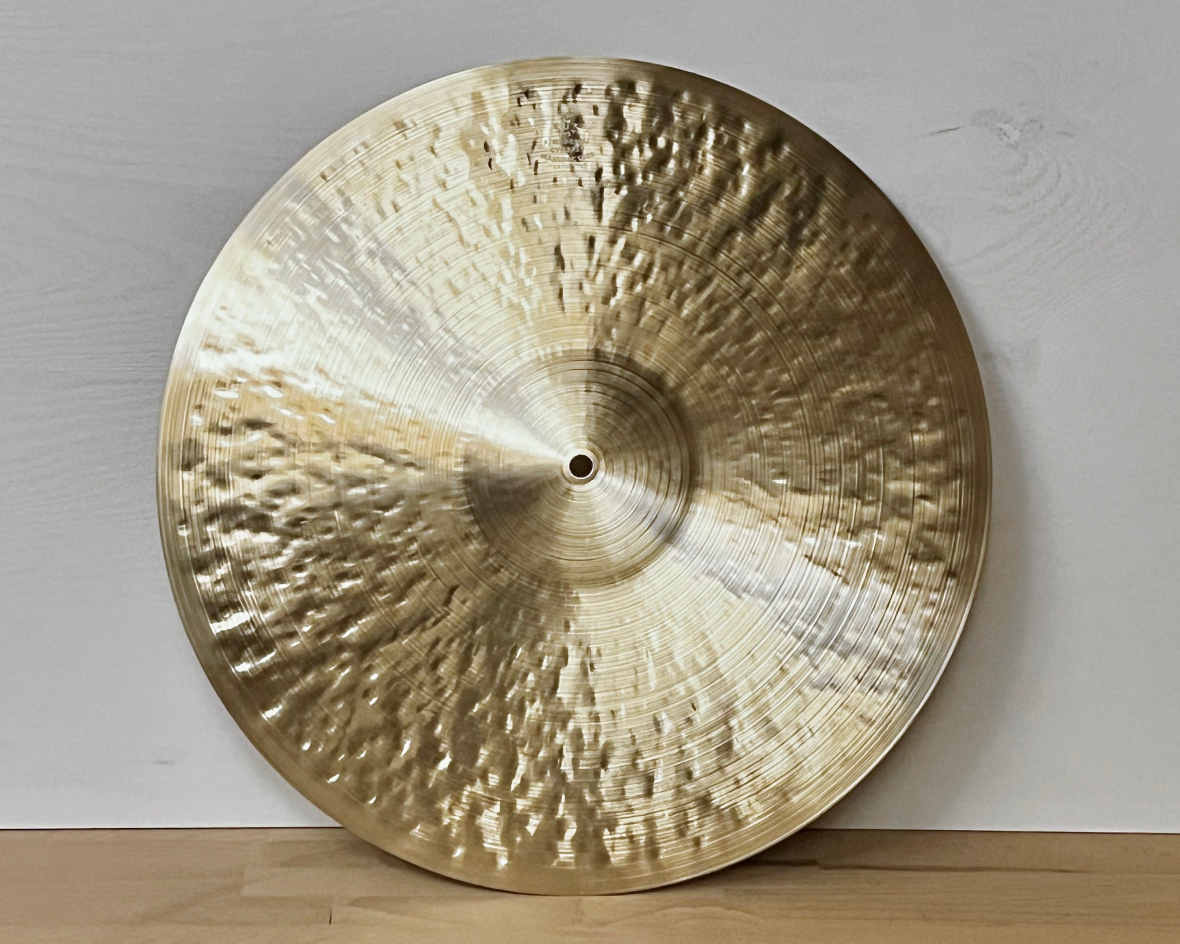 18” (459mm) Ride, 1299 grams, HFB, B20
