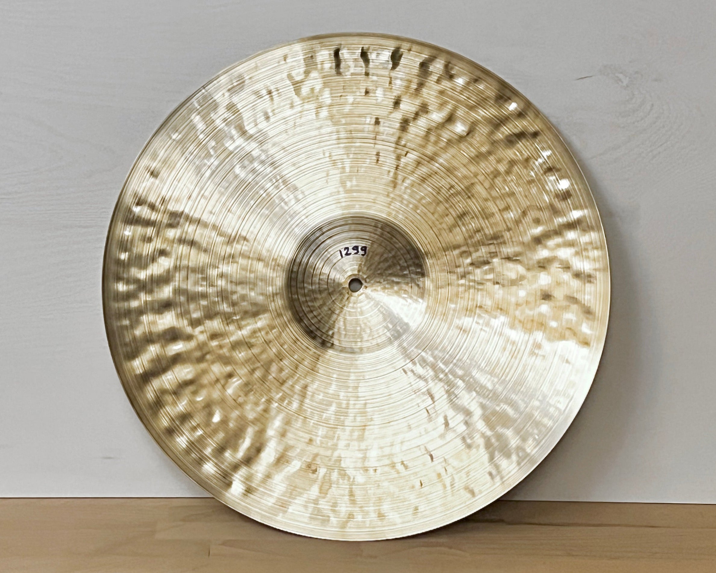 18” (459mm) Ride, 1299 grams, HFB, B20