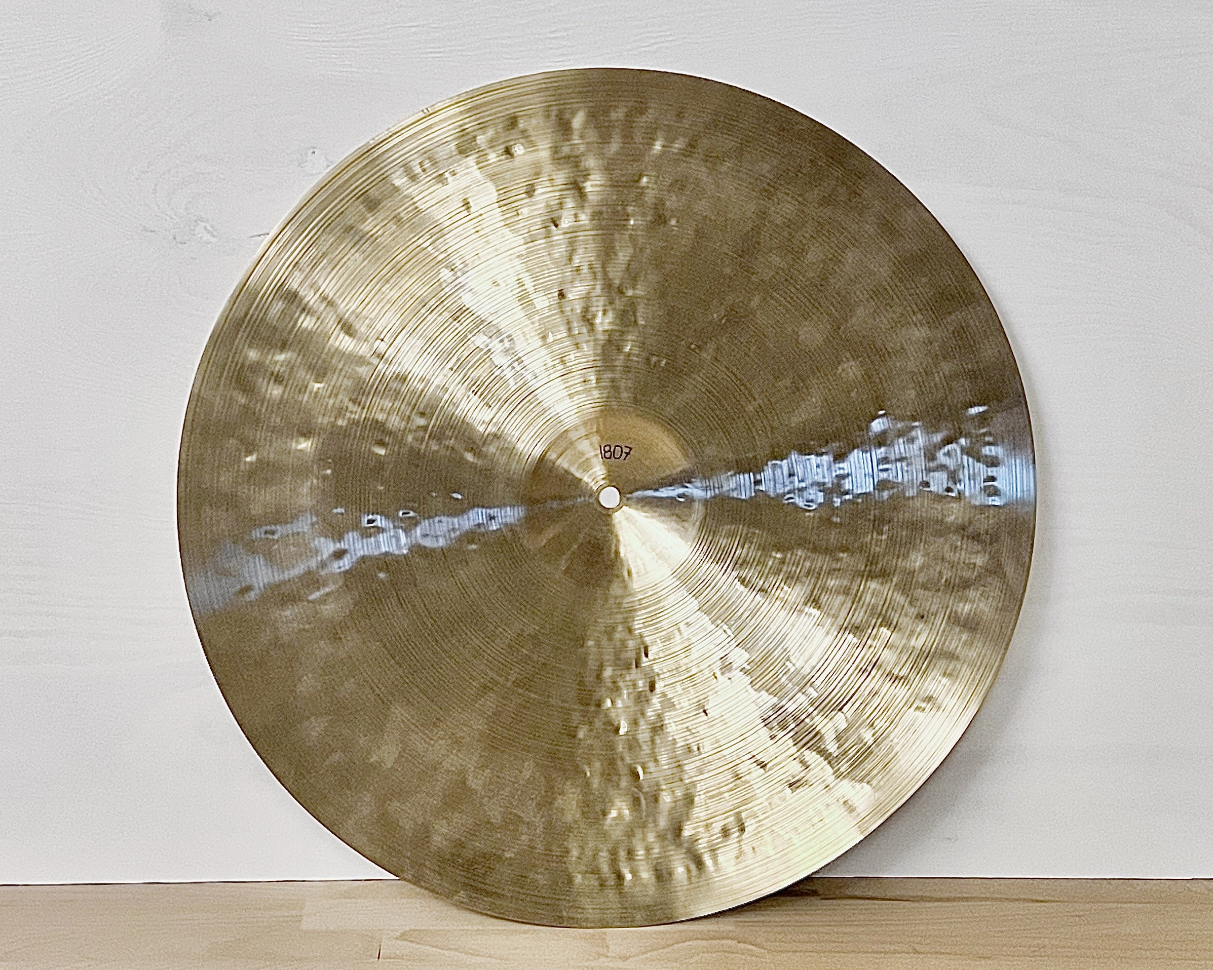 20” (513 mm) Ride, 1807 grams, HFB, B20