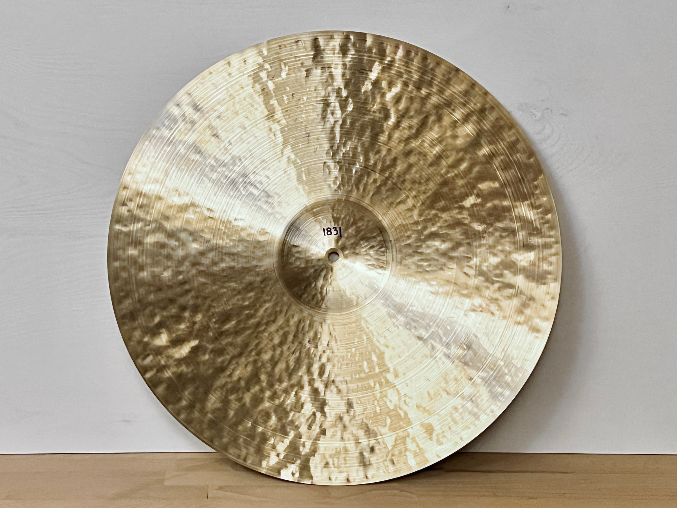 20” (512mm) Ride, 1831 grams, HFB, B20
