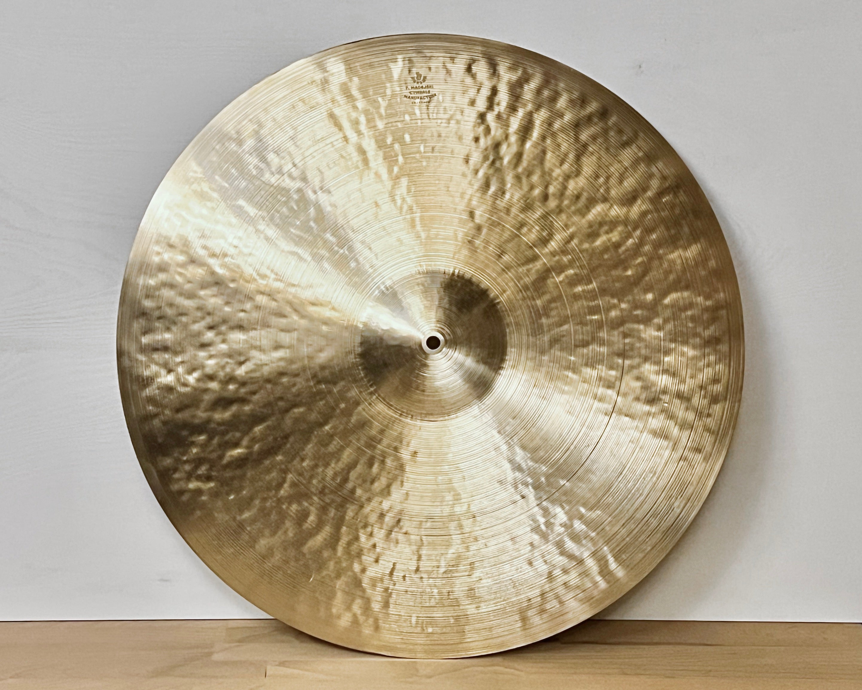 22” (565mm) Ride, 2298 grams, HFB, B20
