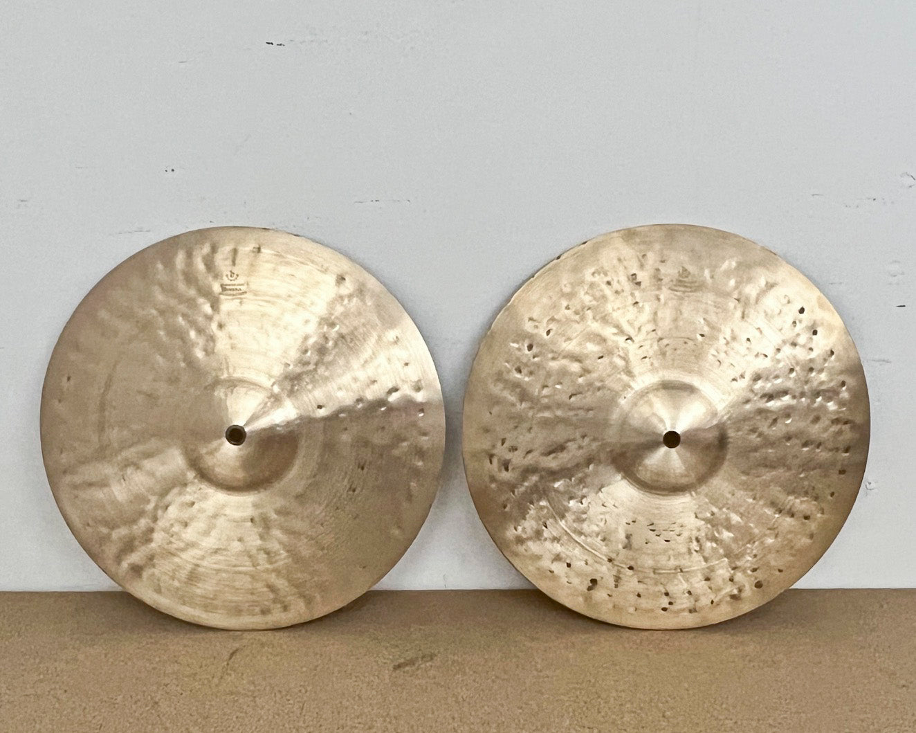 14" Hi-hats, 744 / 1203 grams, B20
