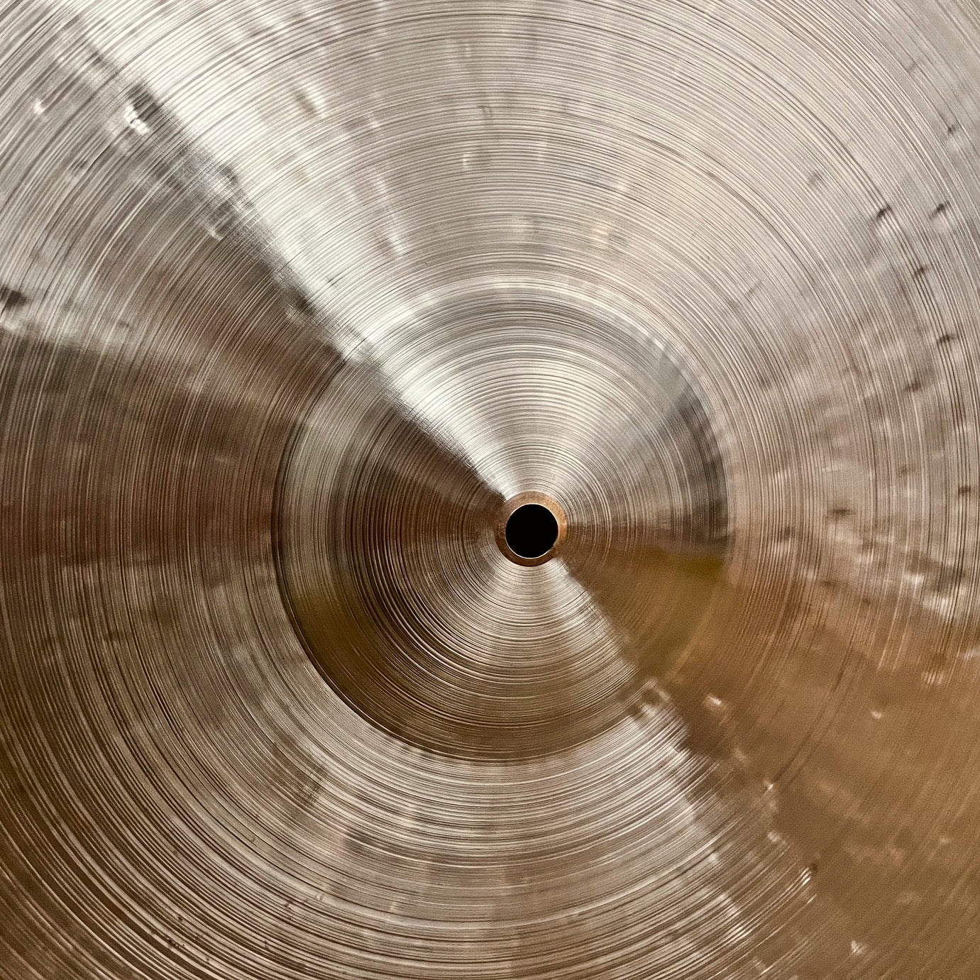 20” Ride, 1998 grams, B20