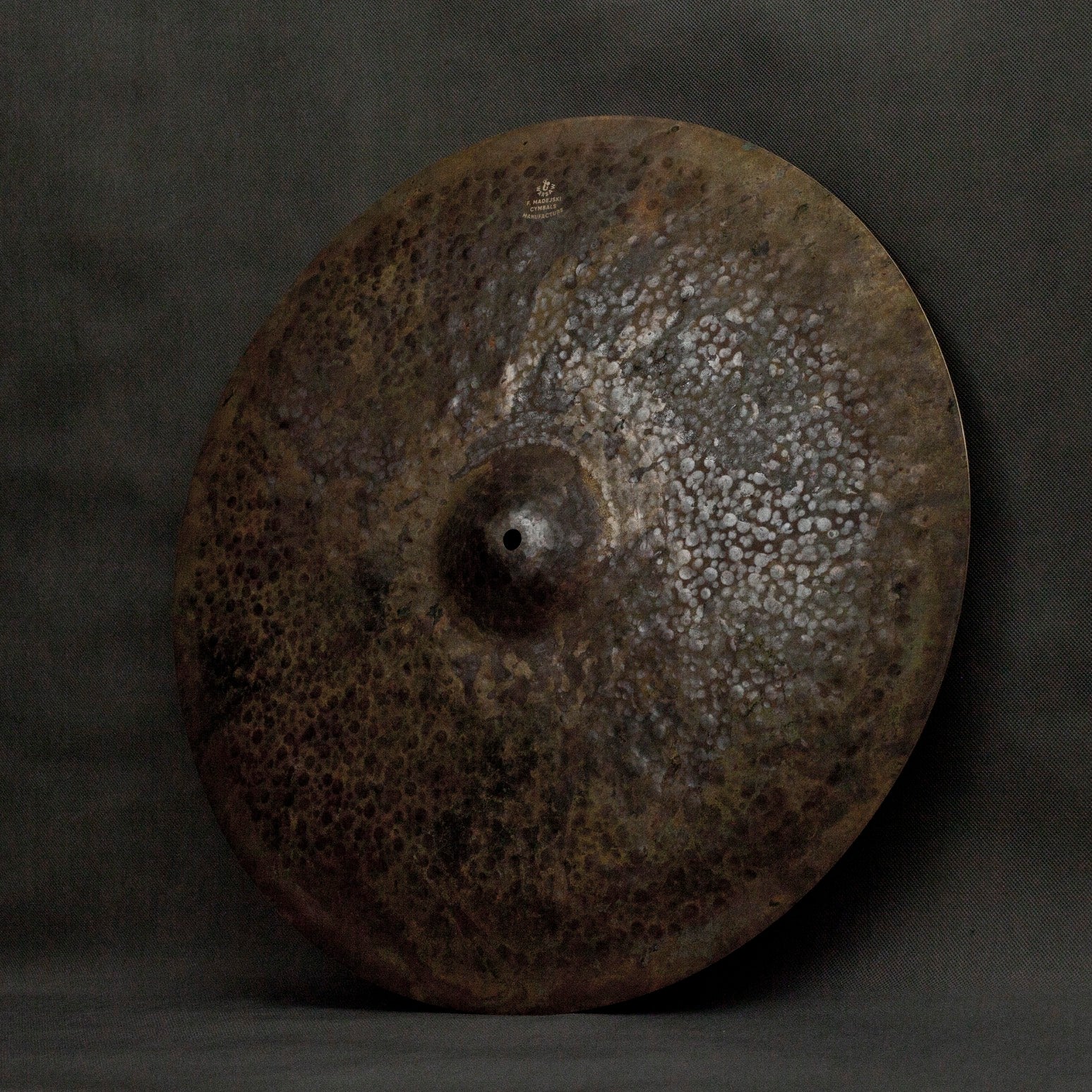 22" Ride, 2043 grams, B20