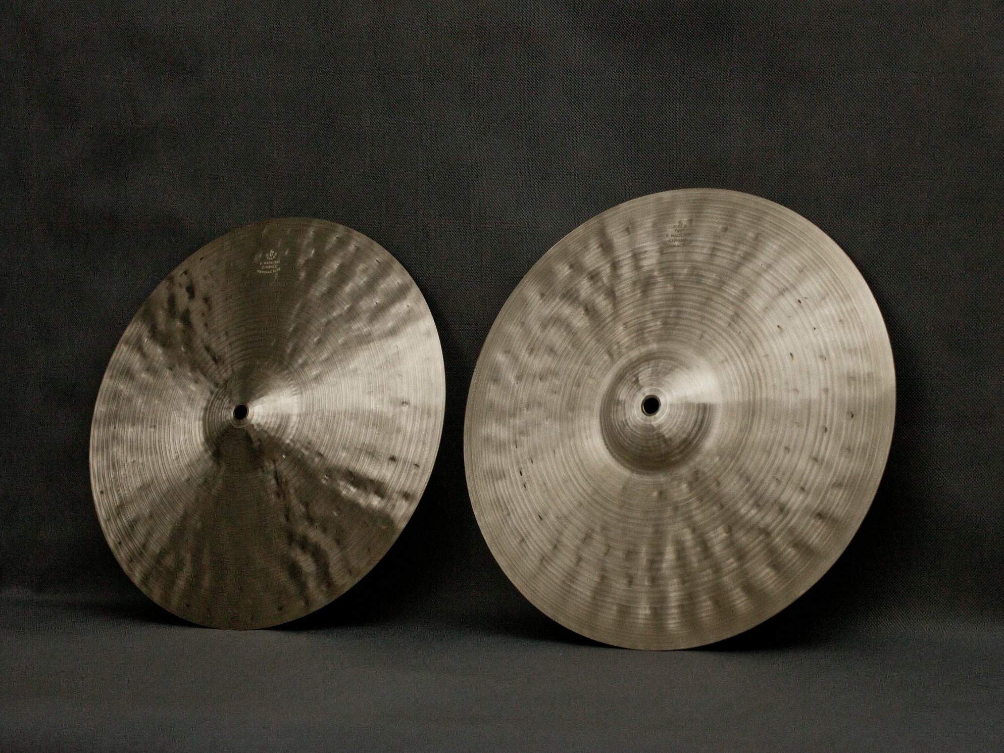 14" Hi-hats, 1099 / 942 grams, B20