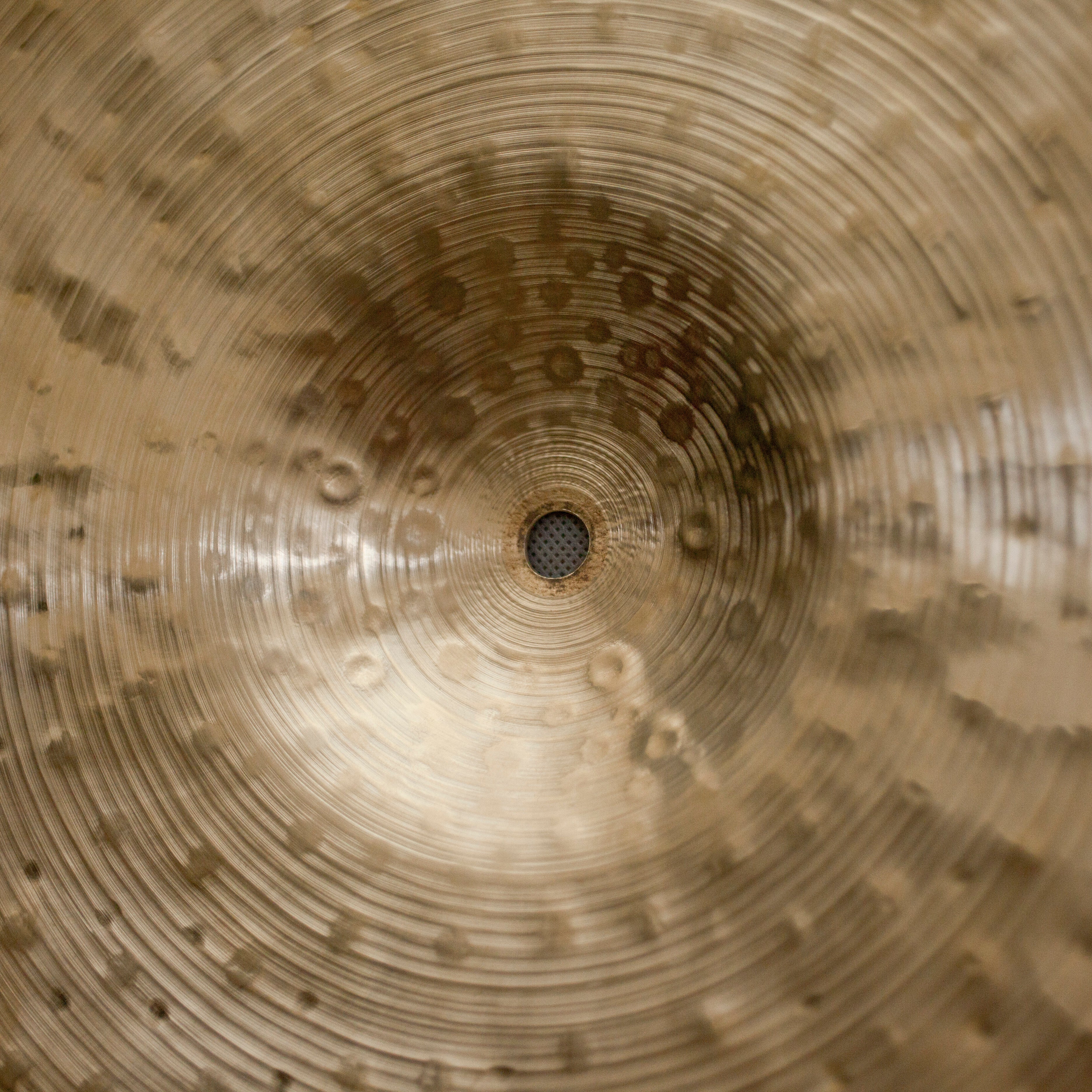 18" Paper Thin Crash / Ride, 1062 grams, B20