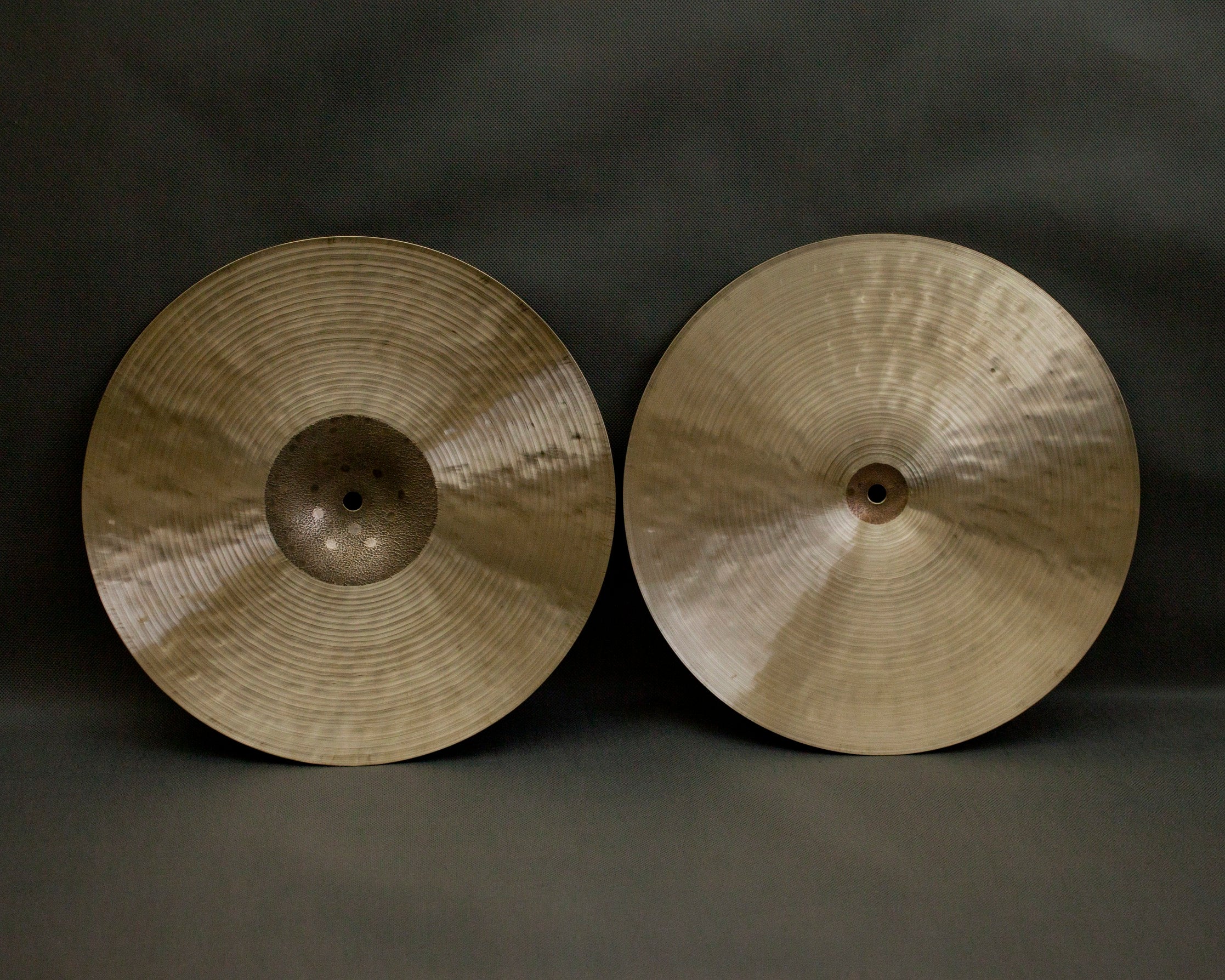 14" Hi-hats, 1165 / 852 grams, B20