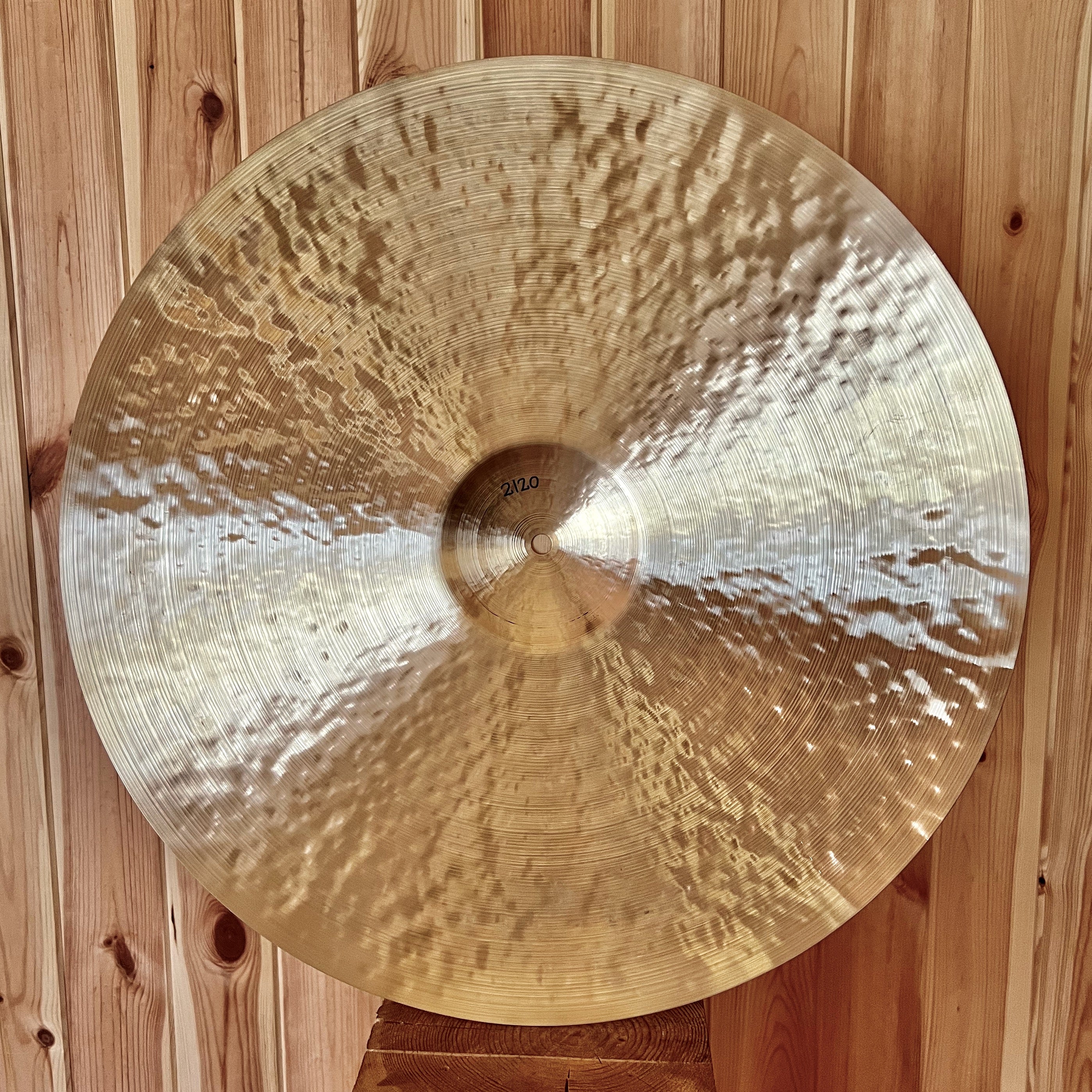 22” (564 mm) Ride, 2120 grams, B20