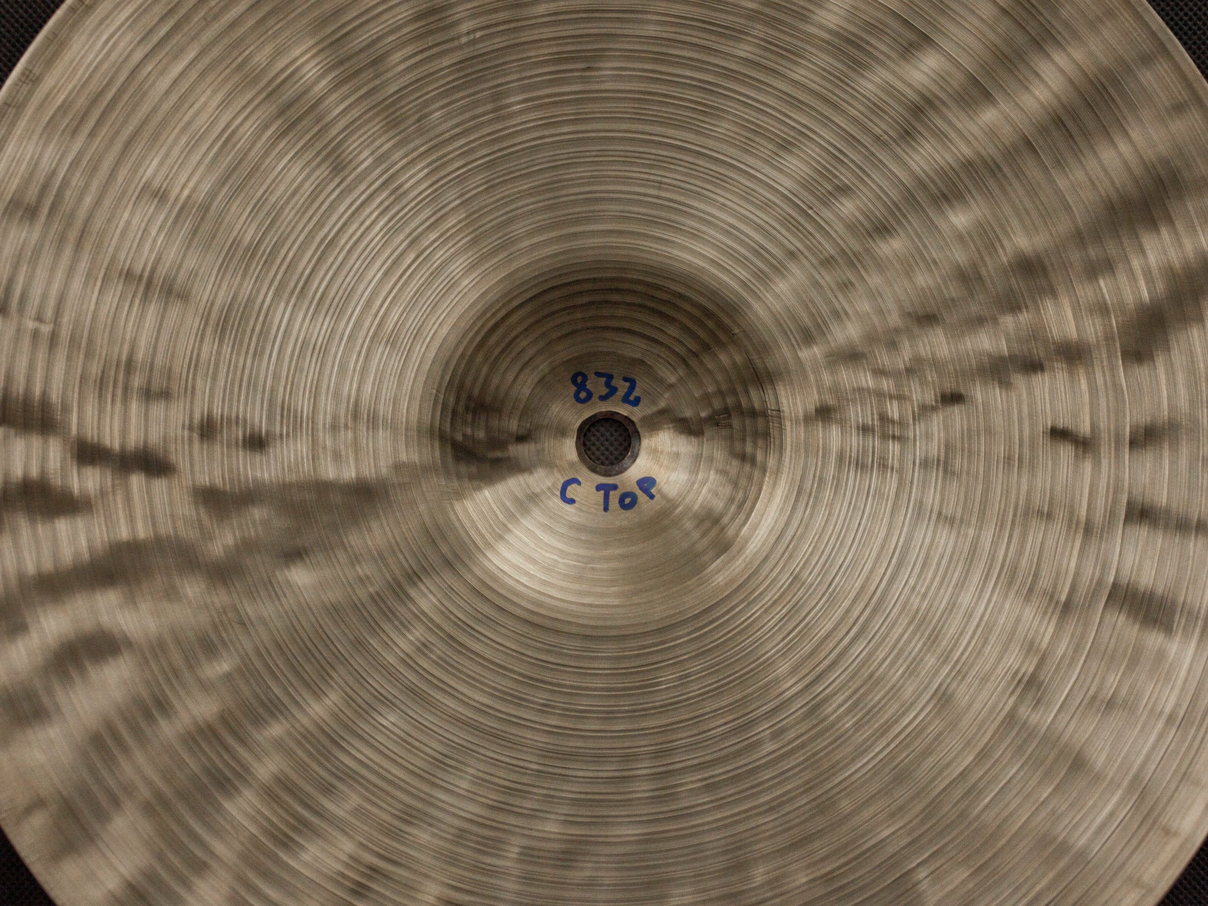14" Hi-hats, 933 / 832 grams, B20