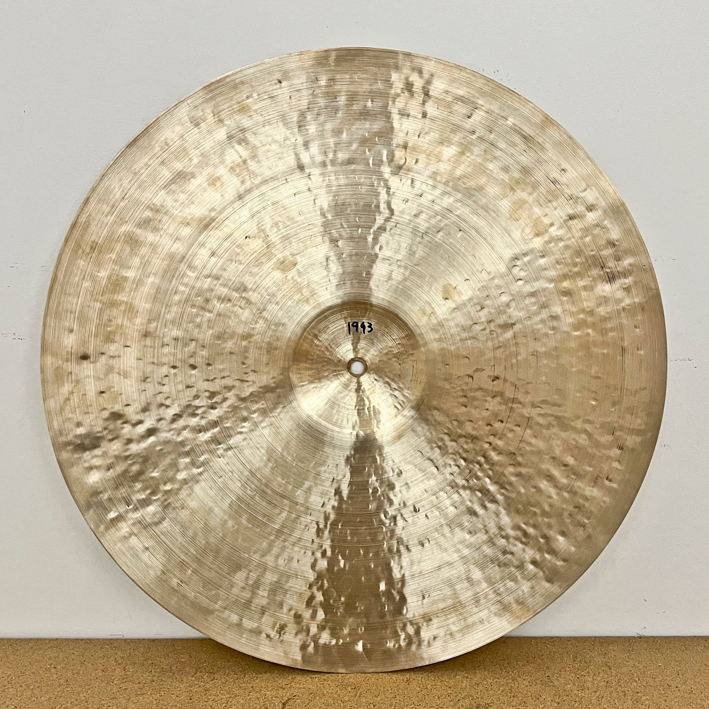 22” Ride, 1943 grams, B20