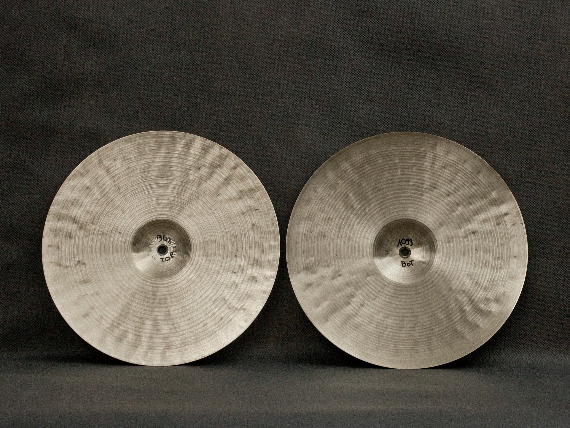 14" Hi-hats, 1099 / 942 grams, B20