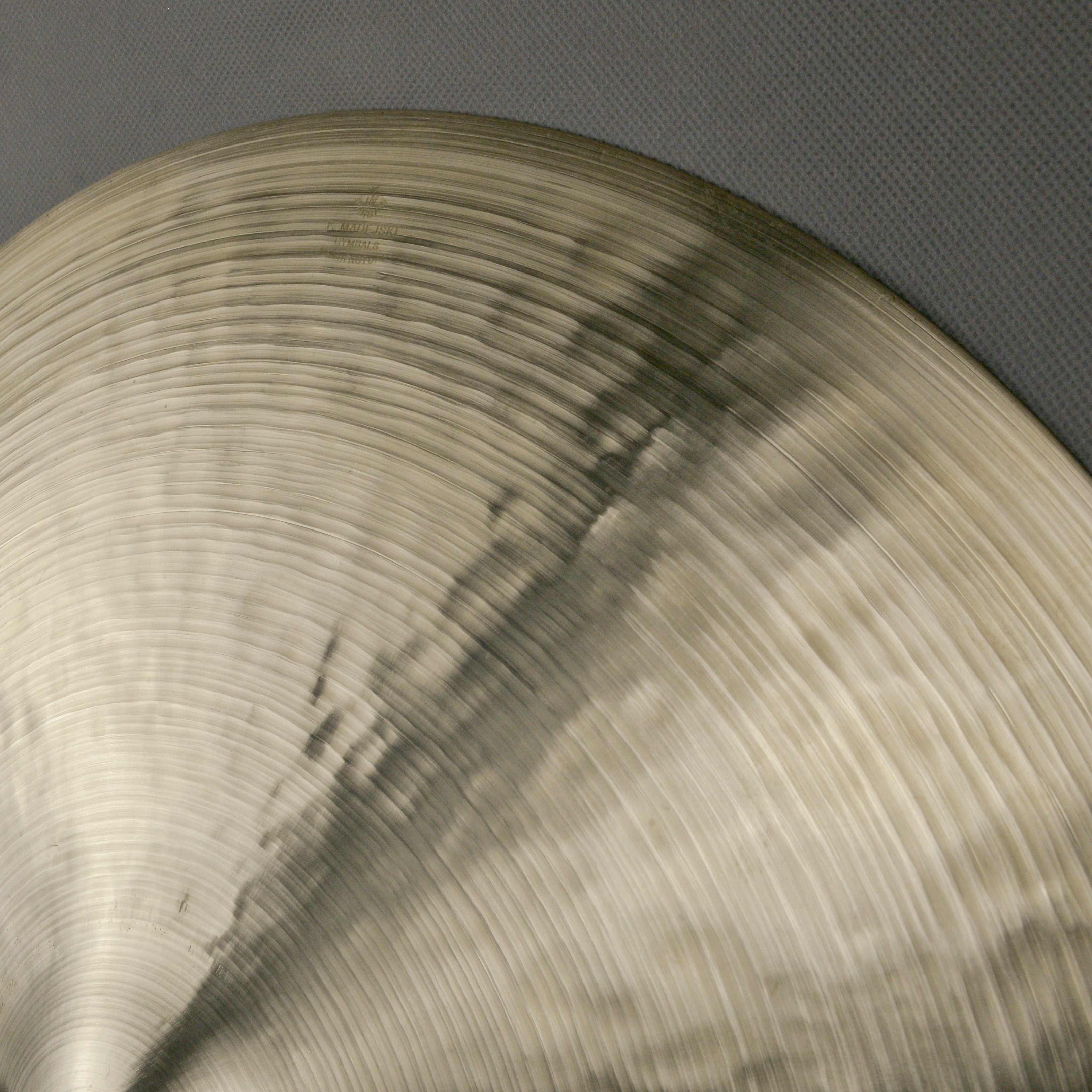 21" Light Ride, 2104 grams, B20