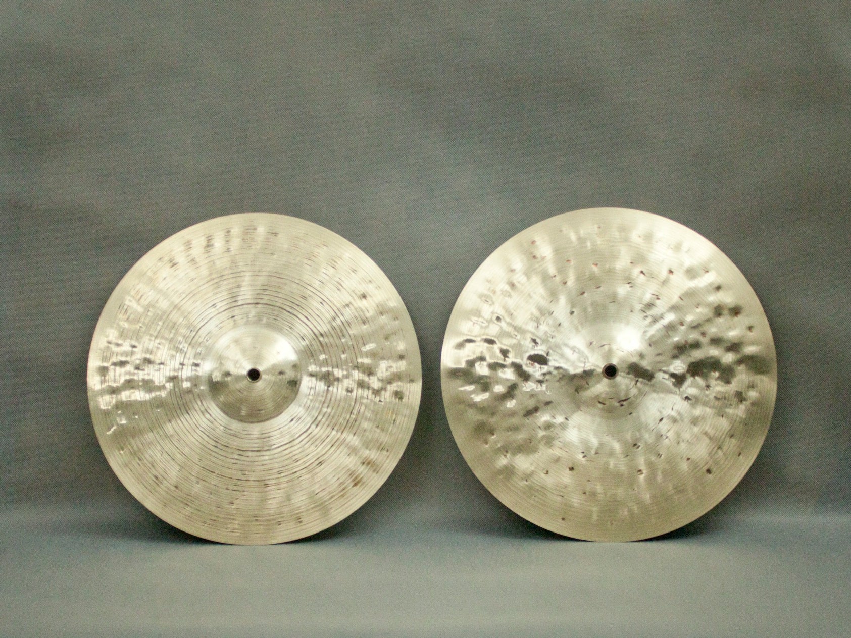 14" Hi-hats, 831 / 1003 grams, B20