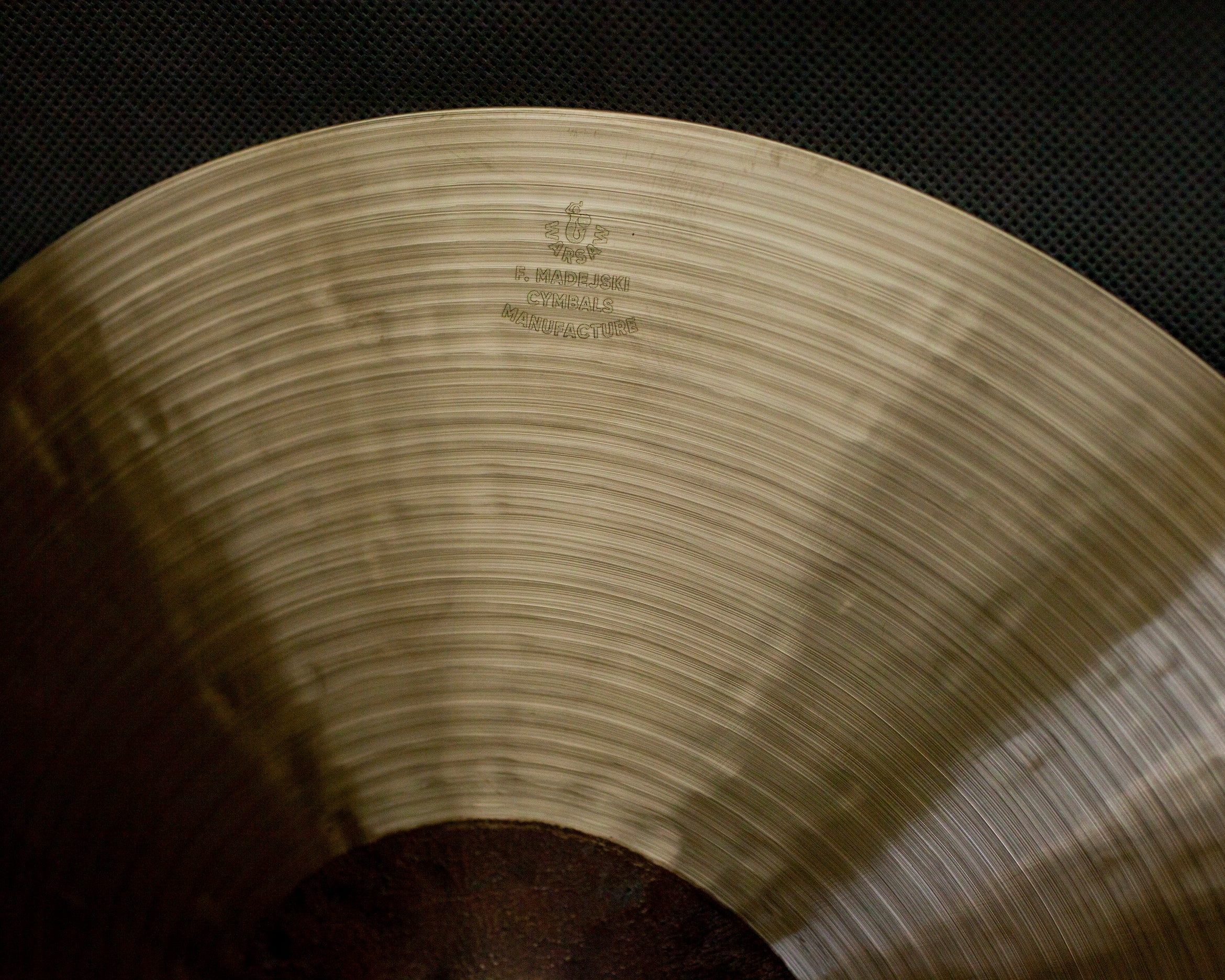 14" Hi-hats, 1165 / 852 grams, B20