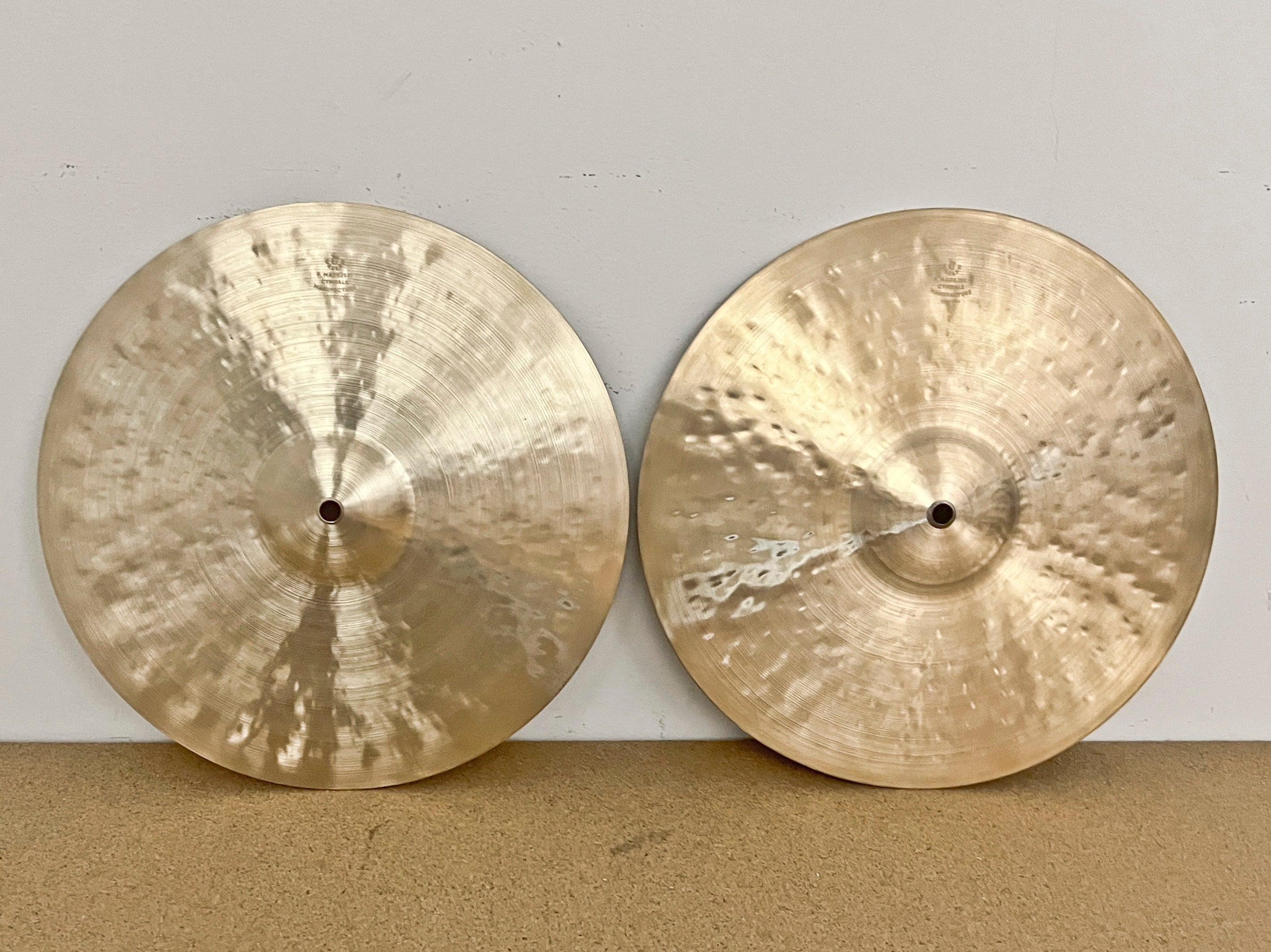 14" Hi-hats, 1004 / 1054 grams, B20