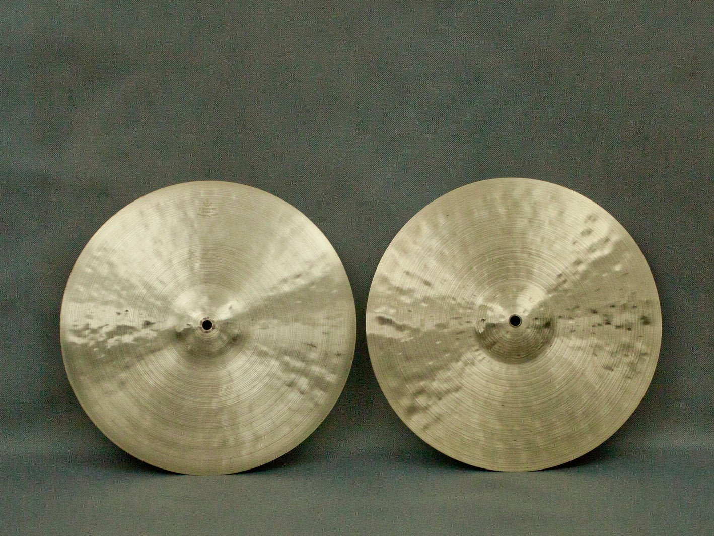 14" Hi-hats, 661 / 1172 grams, B20