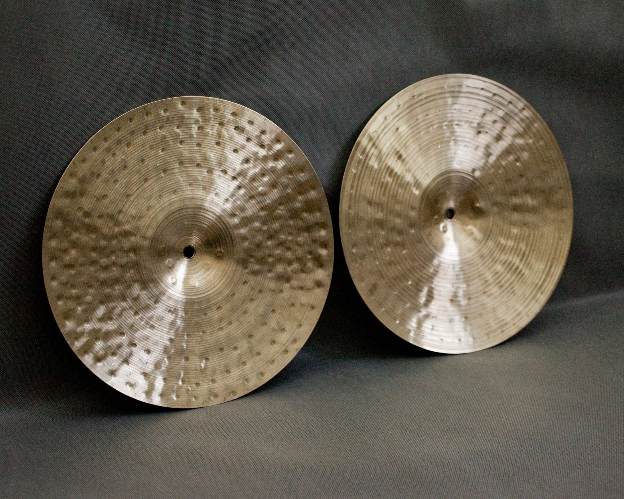 13,6" (346mm), Hi-hats 958 / 792 grams B20