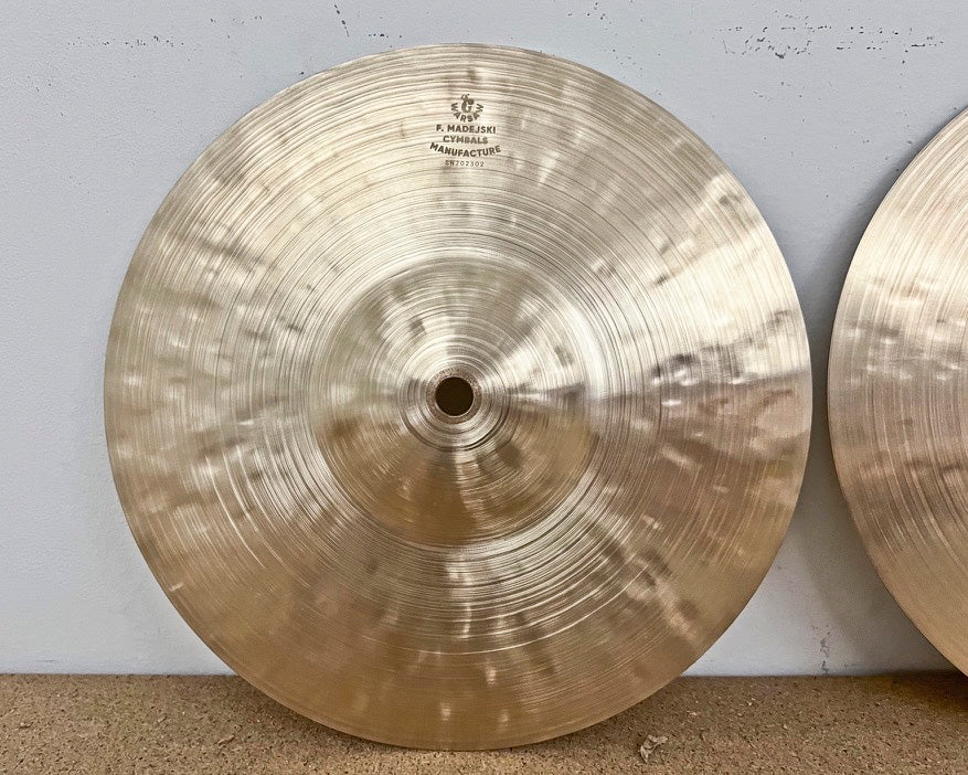 10" Hi-hats, 368 / 488 grams, B20