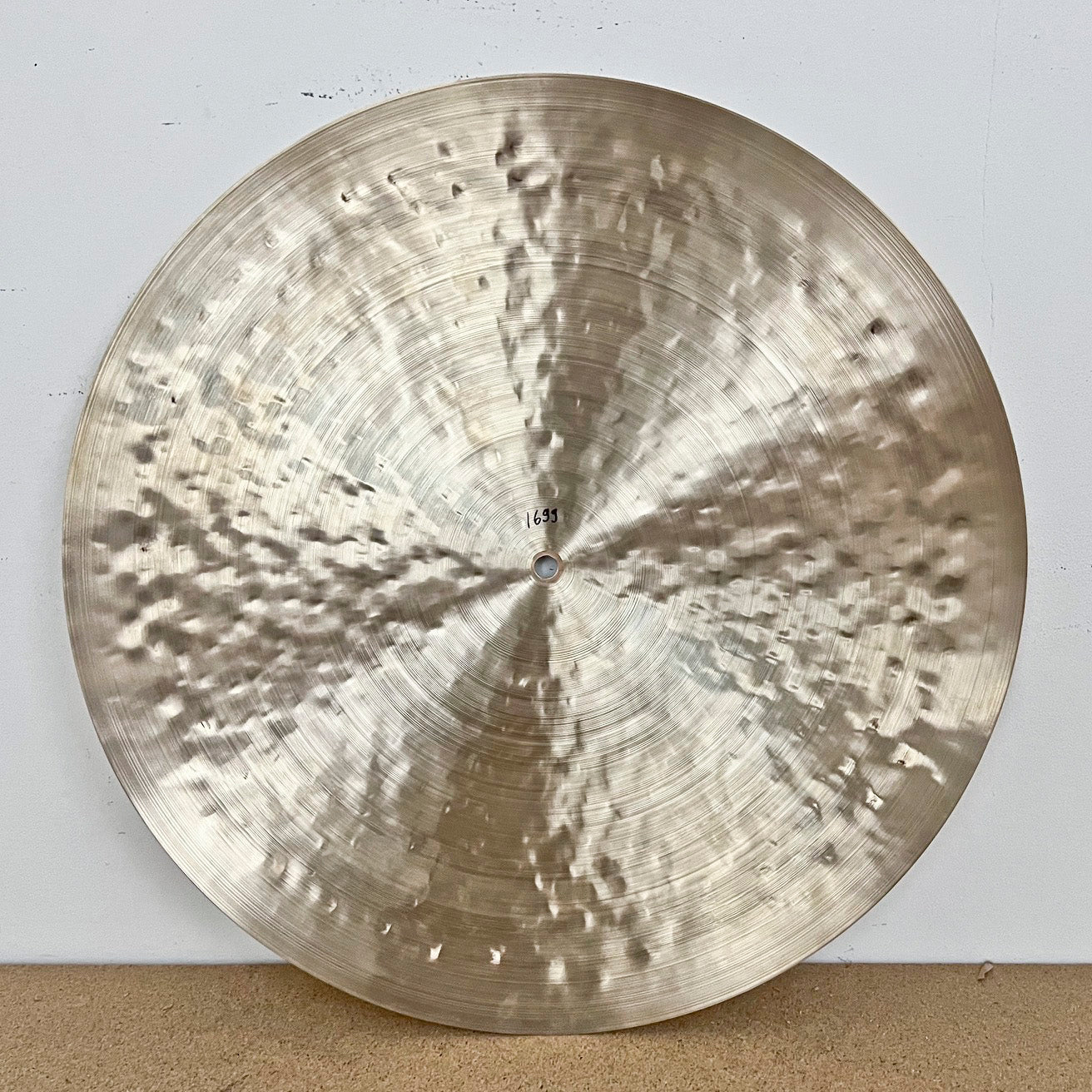 20” Flat Ride, 1699 grams, B20