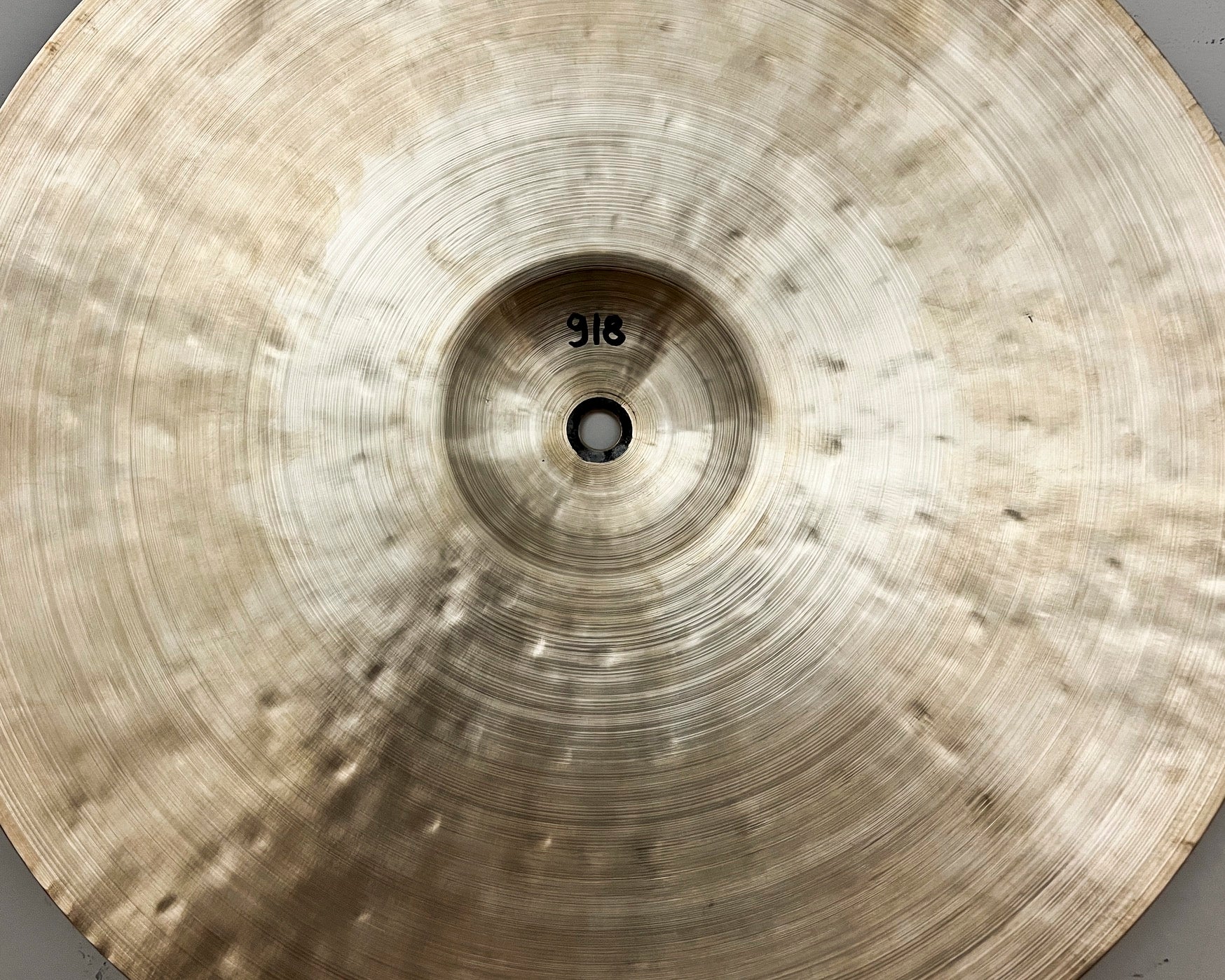 15" Hi-hats, 918 / 1269 grams, B20