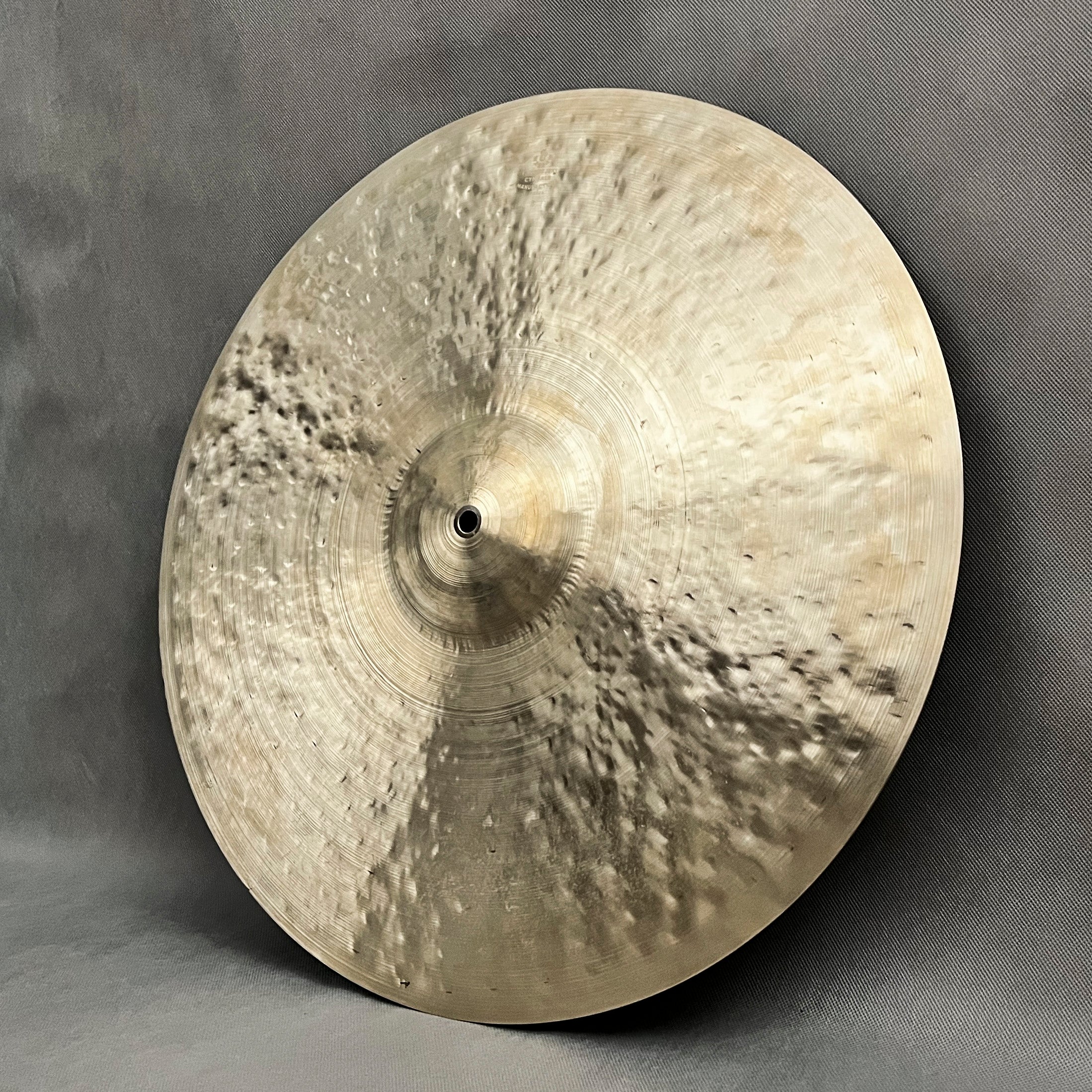 22" Ride, 2204 grams, B20