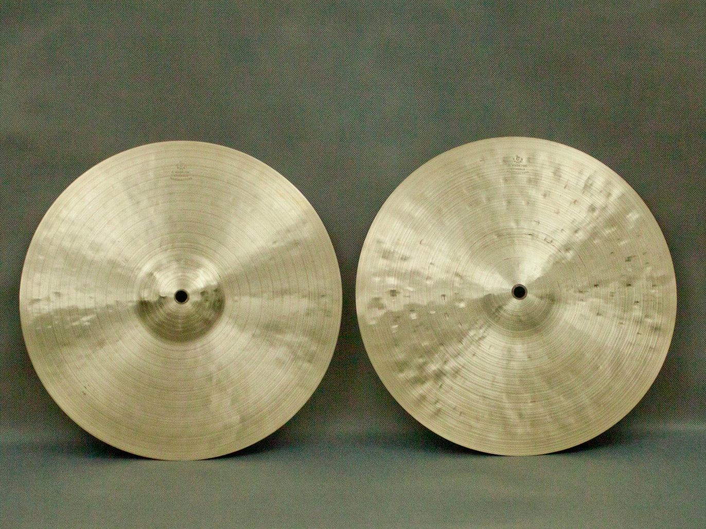 14" Hi-hats, 716 / 1133 grams, B20