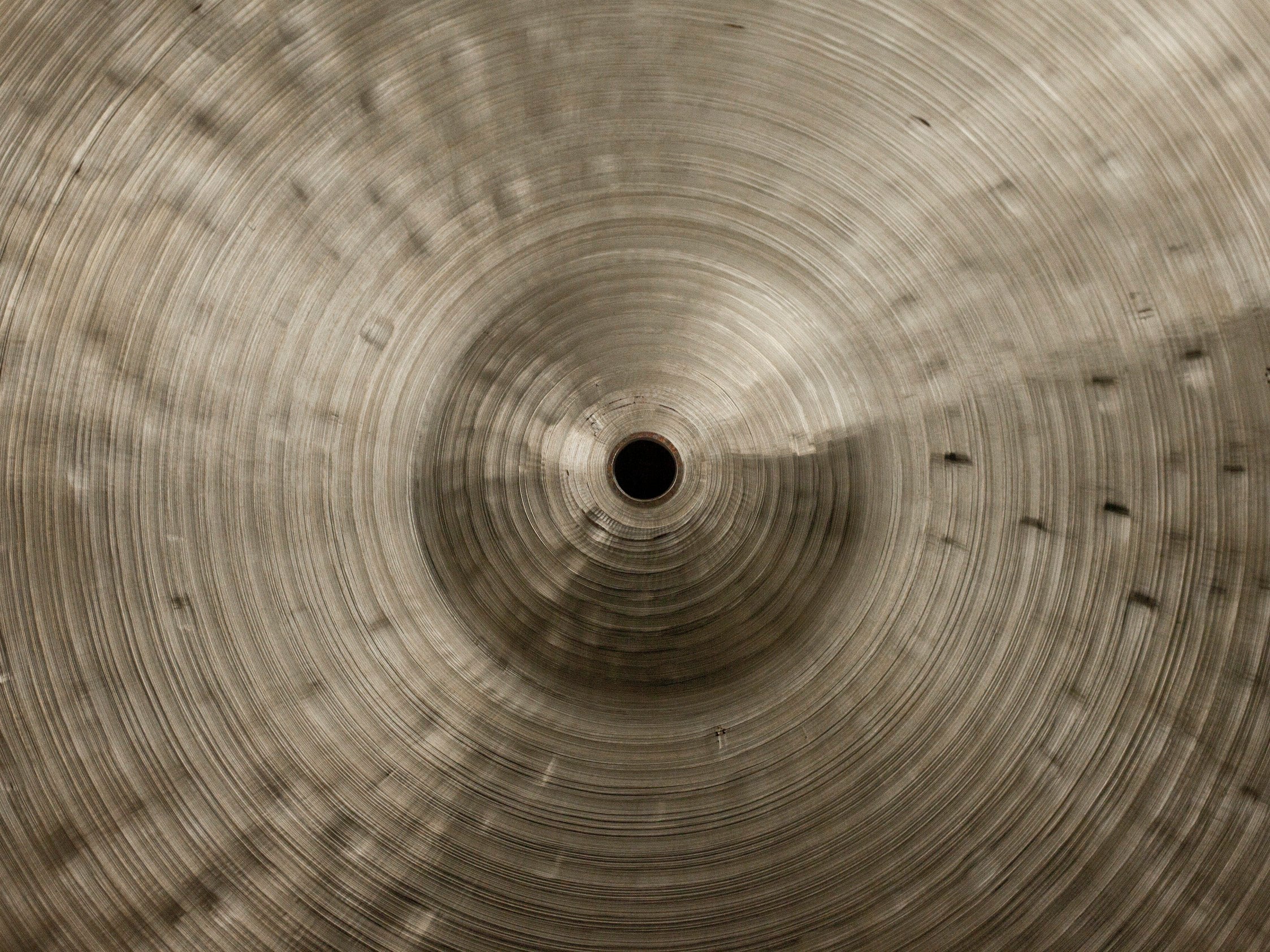 14" Hi-hats, 933 / 832 grams, B20