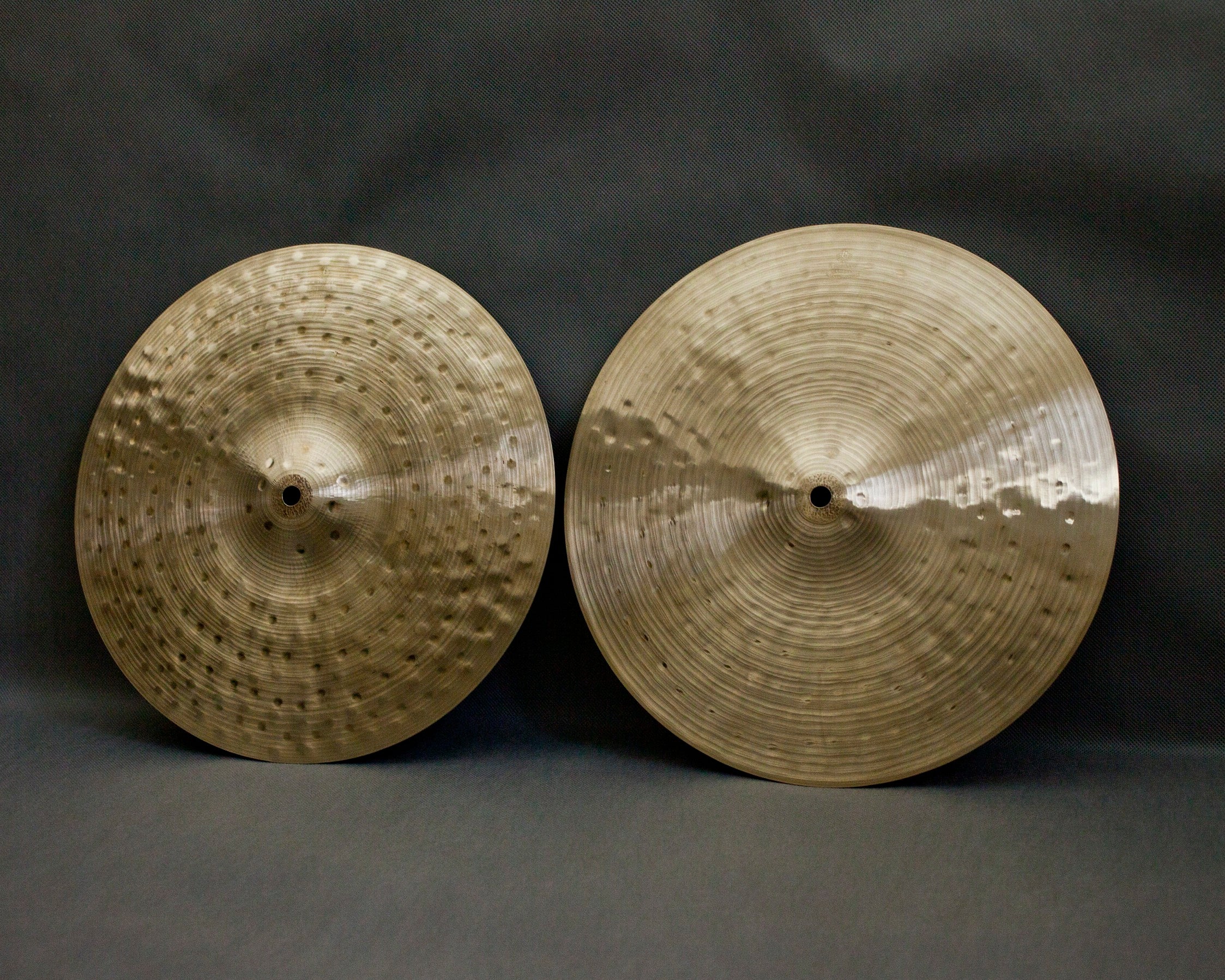 13,6" (346mm), Hi-hats 958 / 792 grams B20