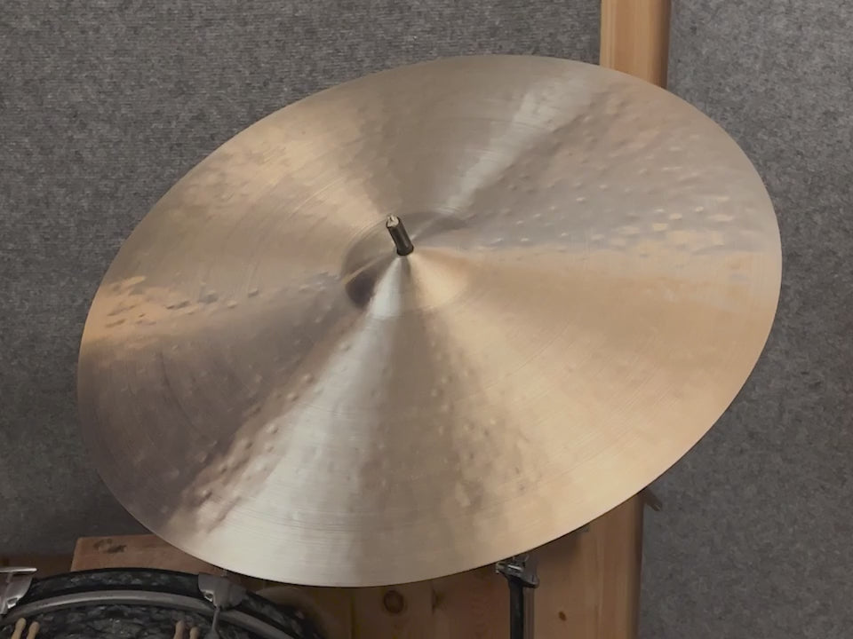 22” (564 mm) Ride, 2304 grams, B20