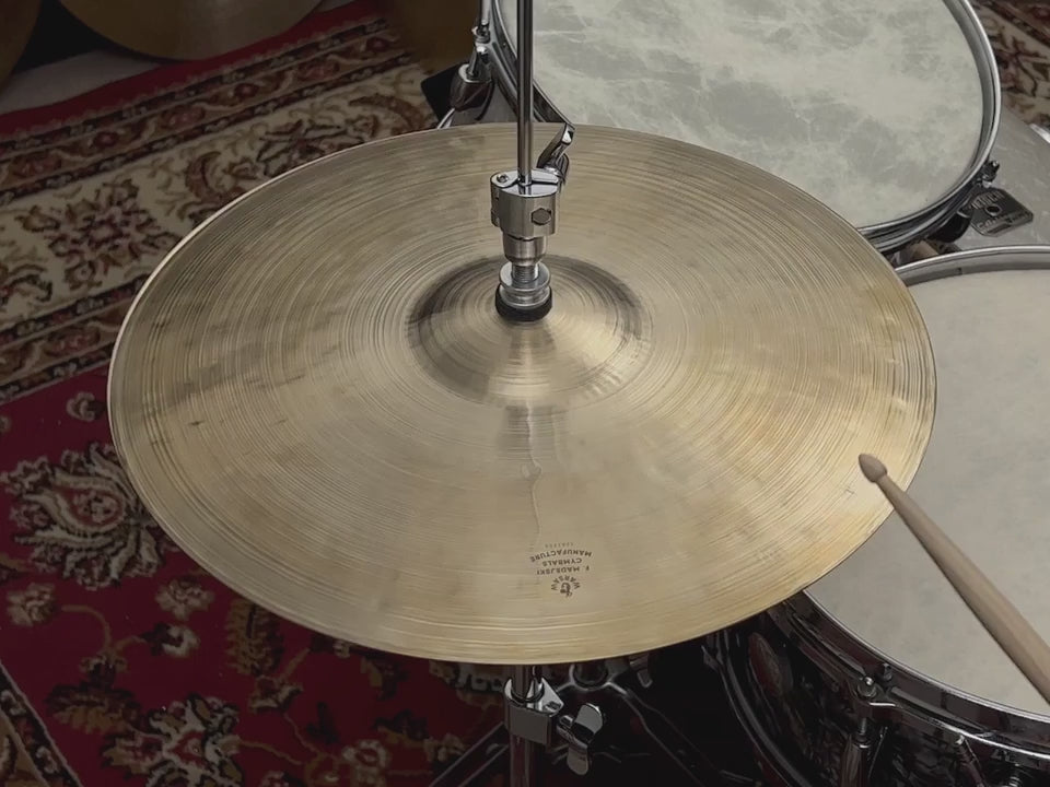 14" Hi-hats, 854 / 998 grams, B20