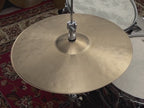 15" Hi-hats, 1010 / 1165 grams, B20