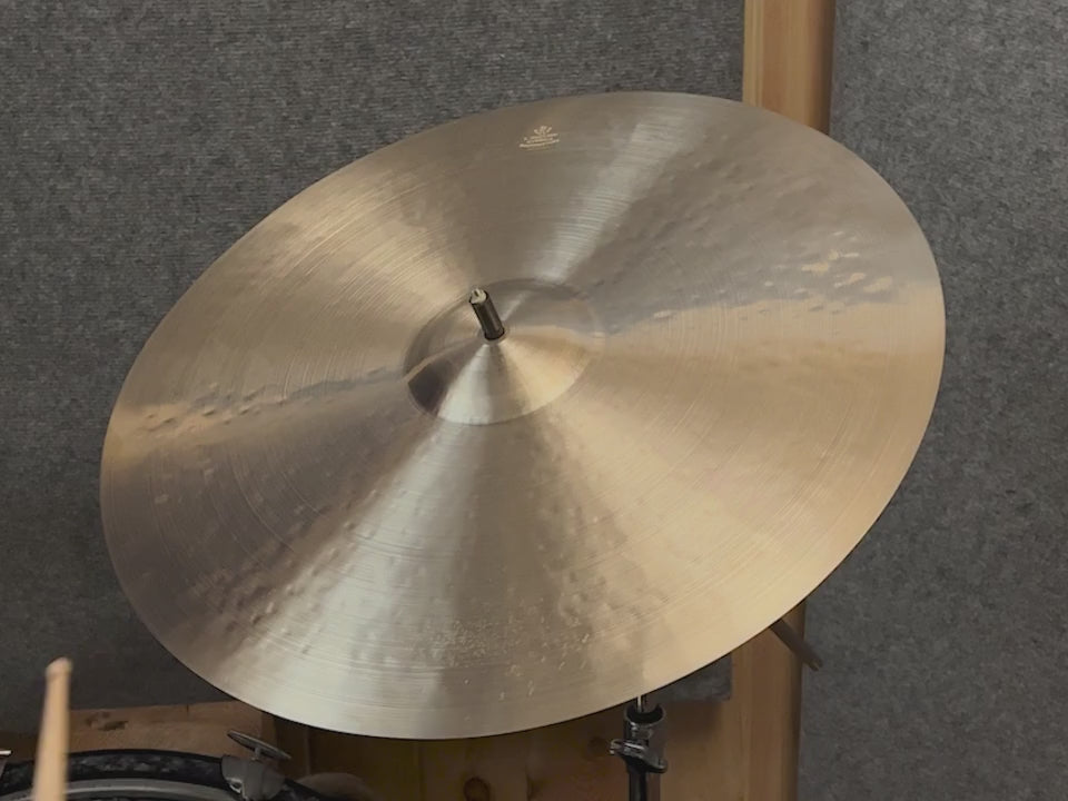 20” (520 mm) Ride, 1722 grams, B20