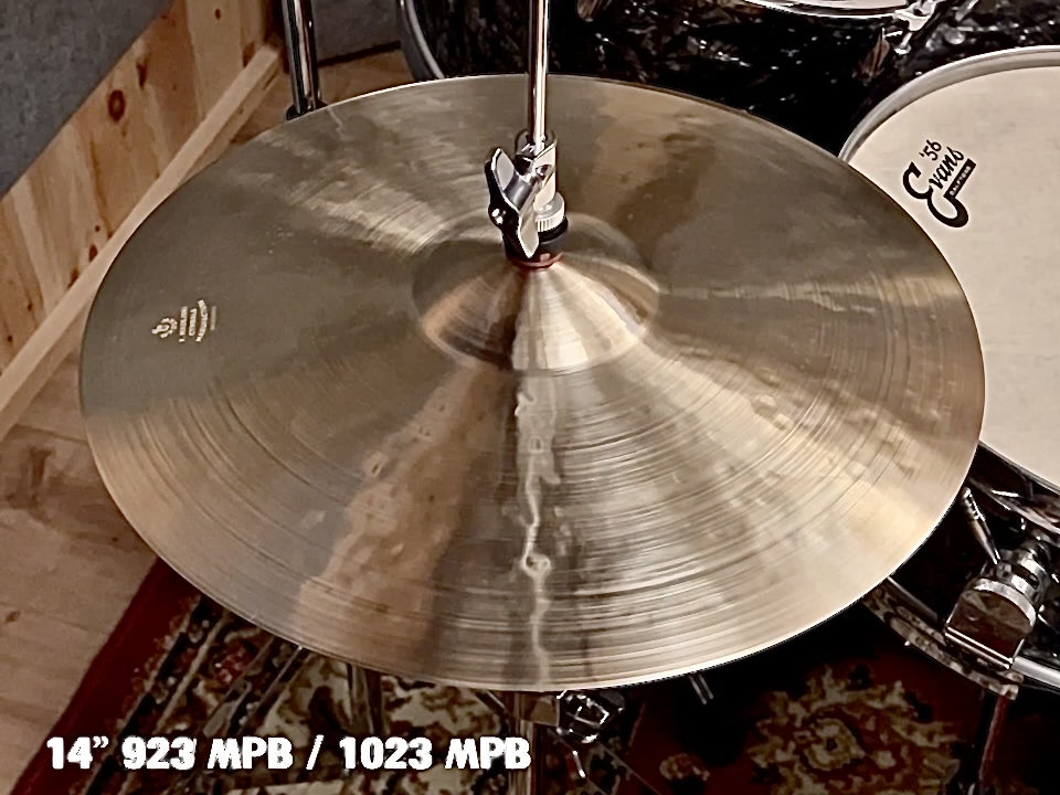 14" Hi-hats, 923 (mpb) / 1023 (mpb) grams, B20